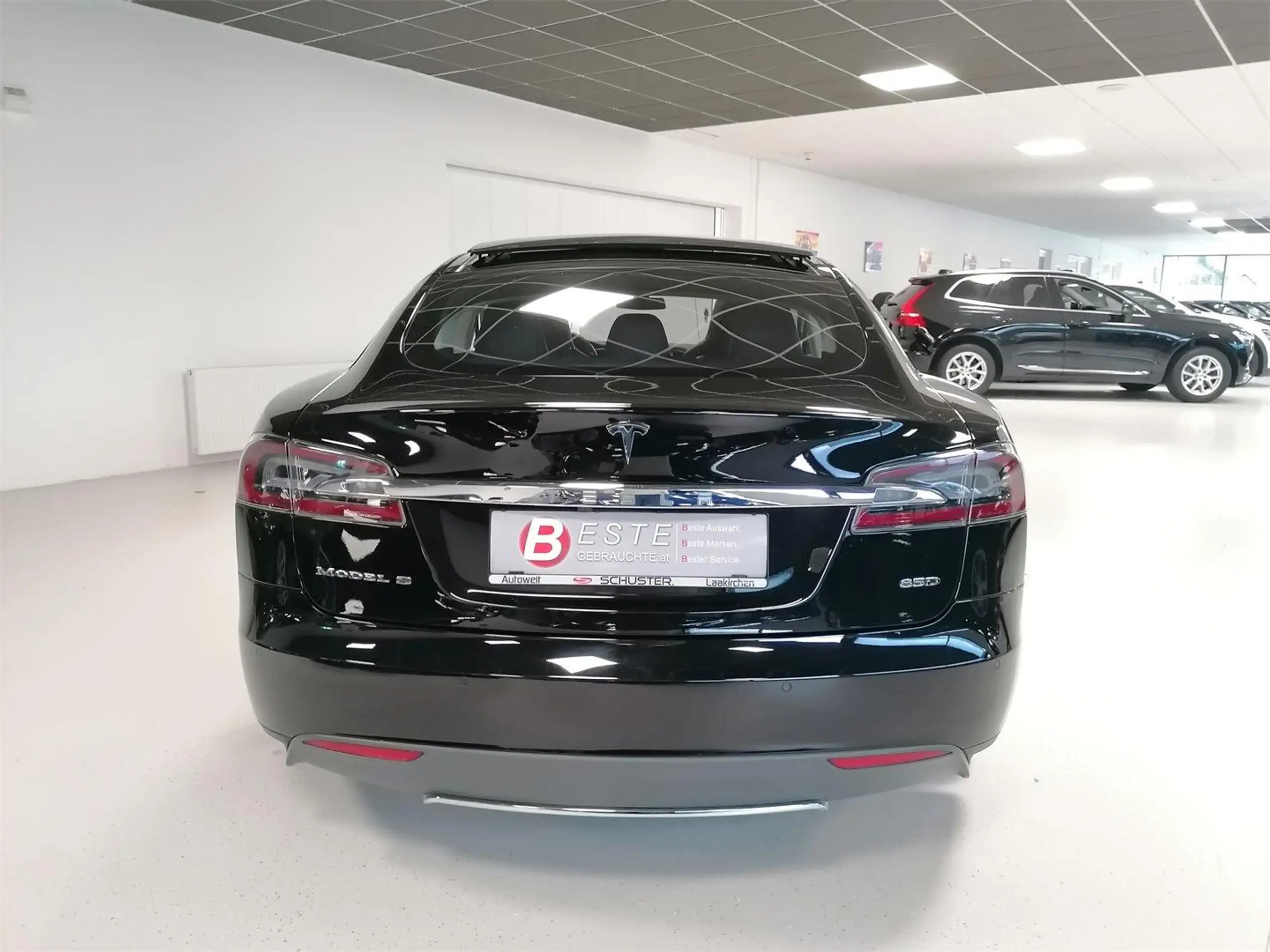 Tesla - Model S