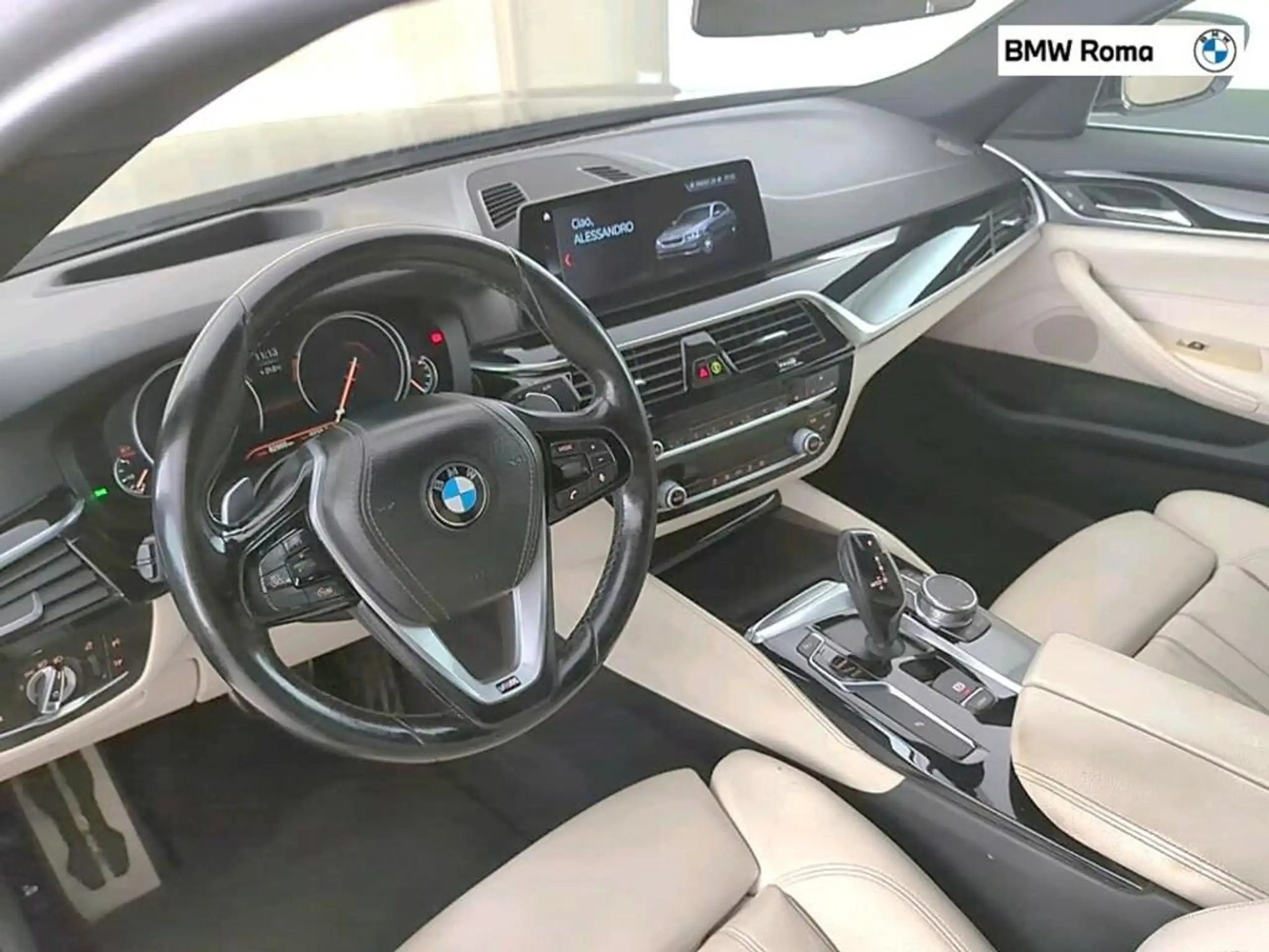 BMW - 520