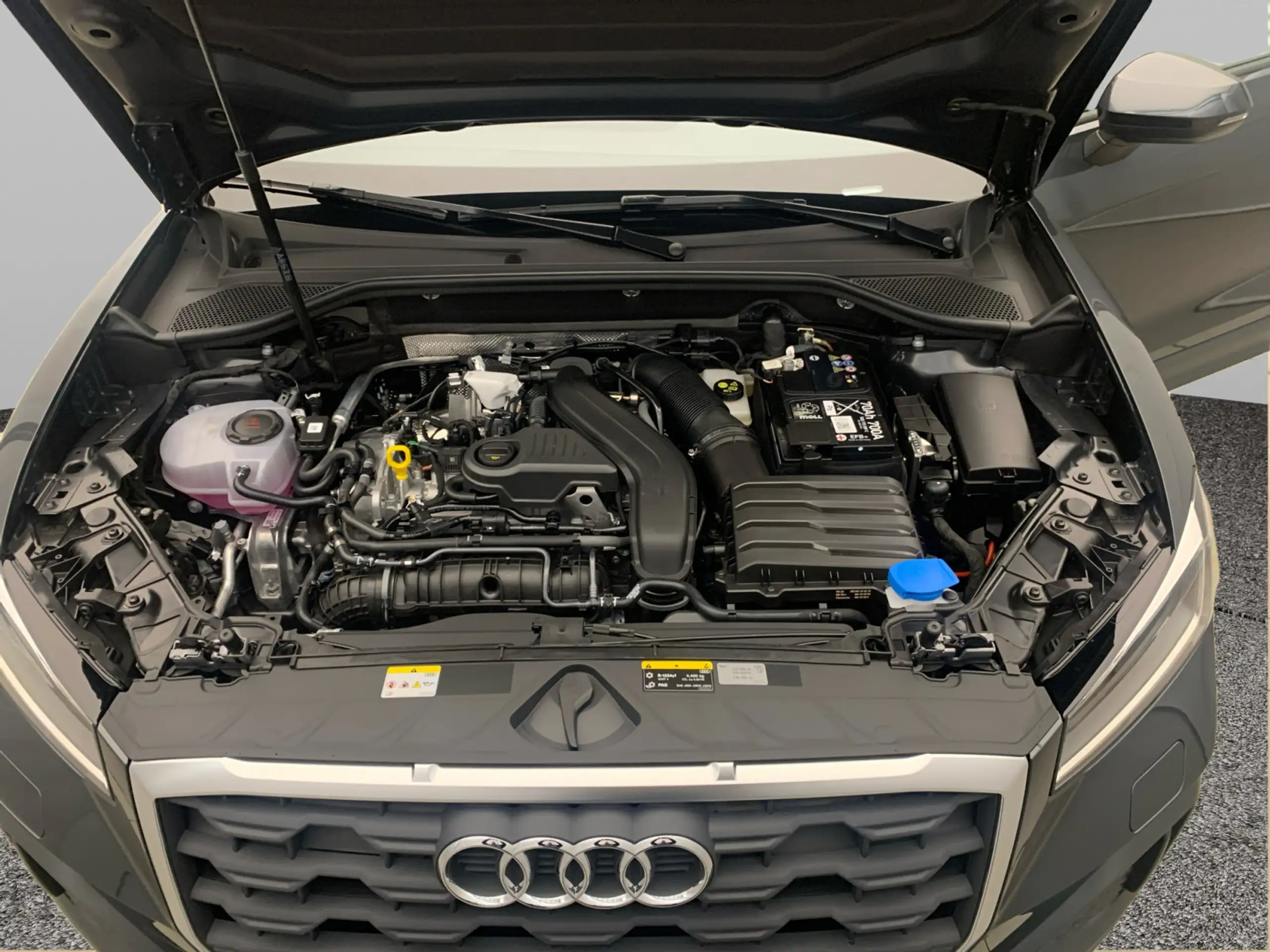 Audi - Q2