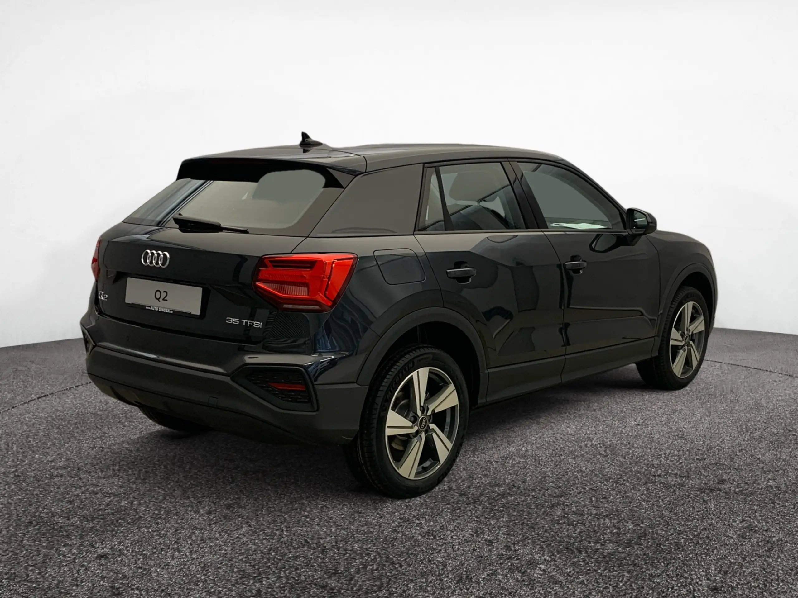 Audi - Q2