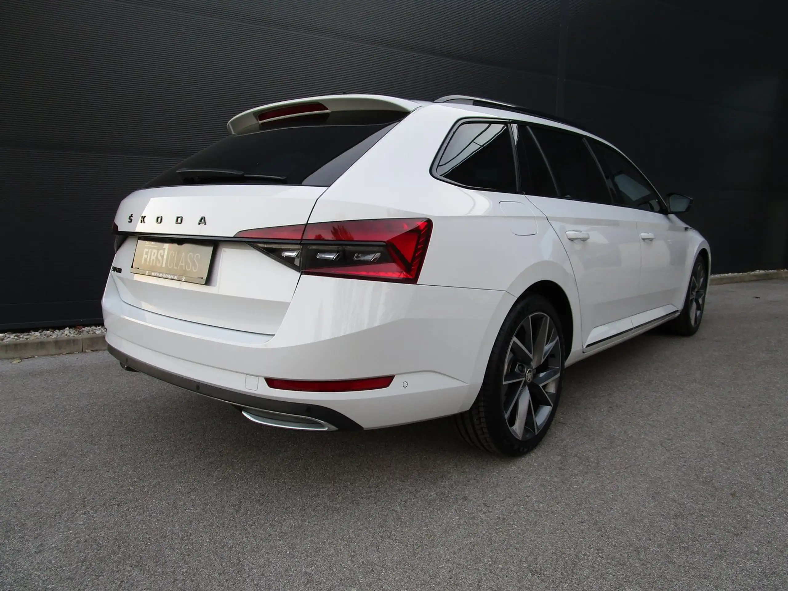 Skoda - Superb