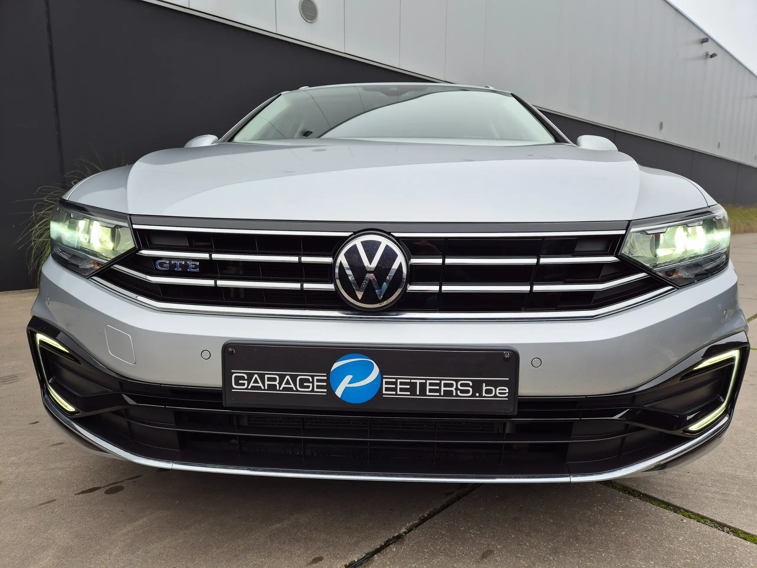 Volkswagen - Passat Variant