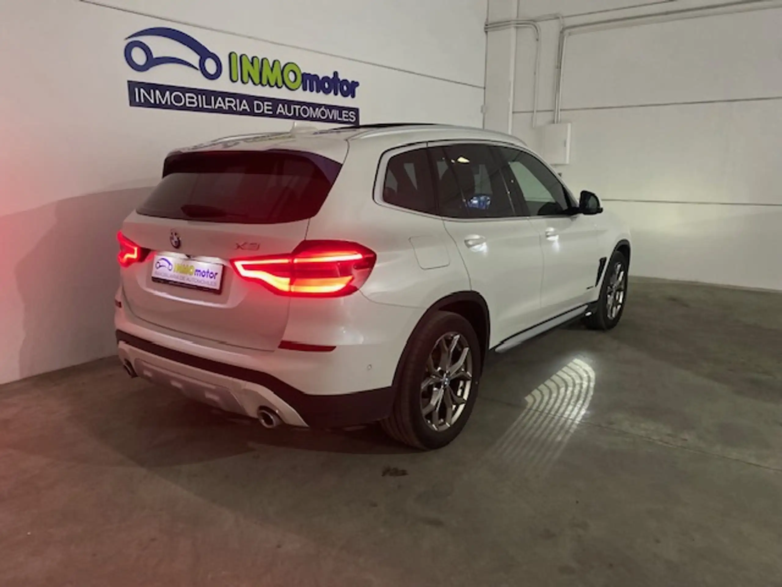 BMW - X3