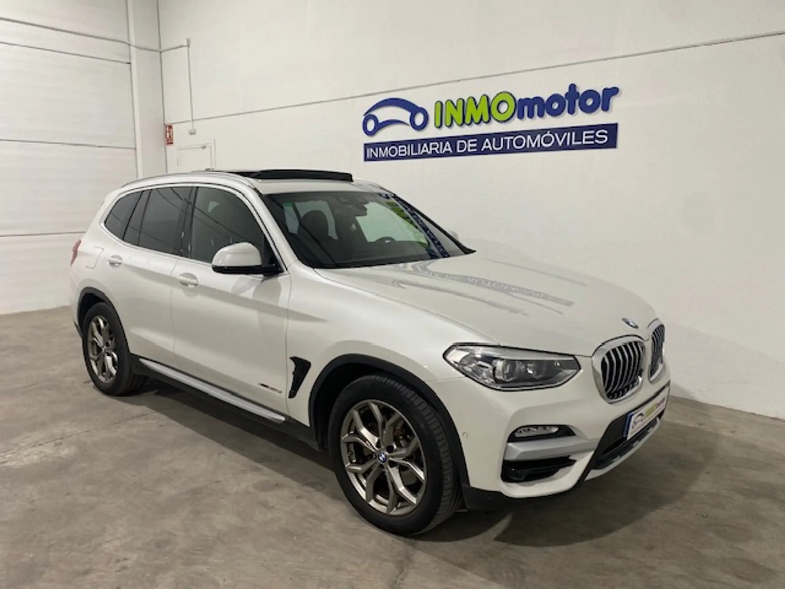 BMW - X3