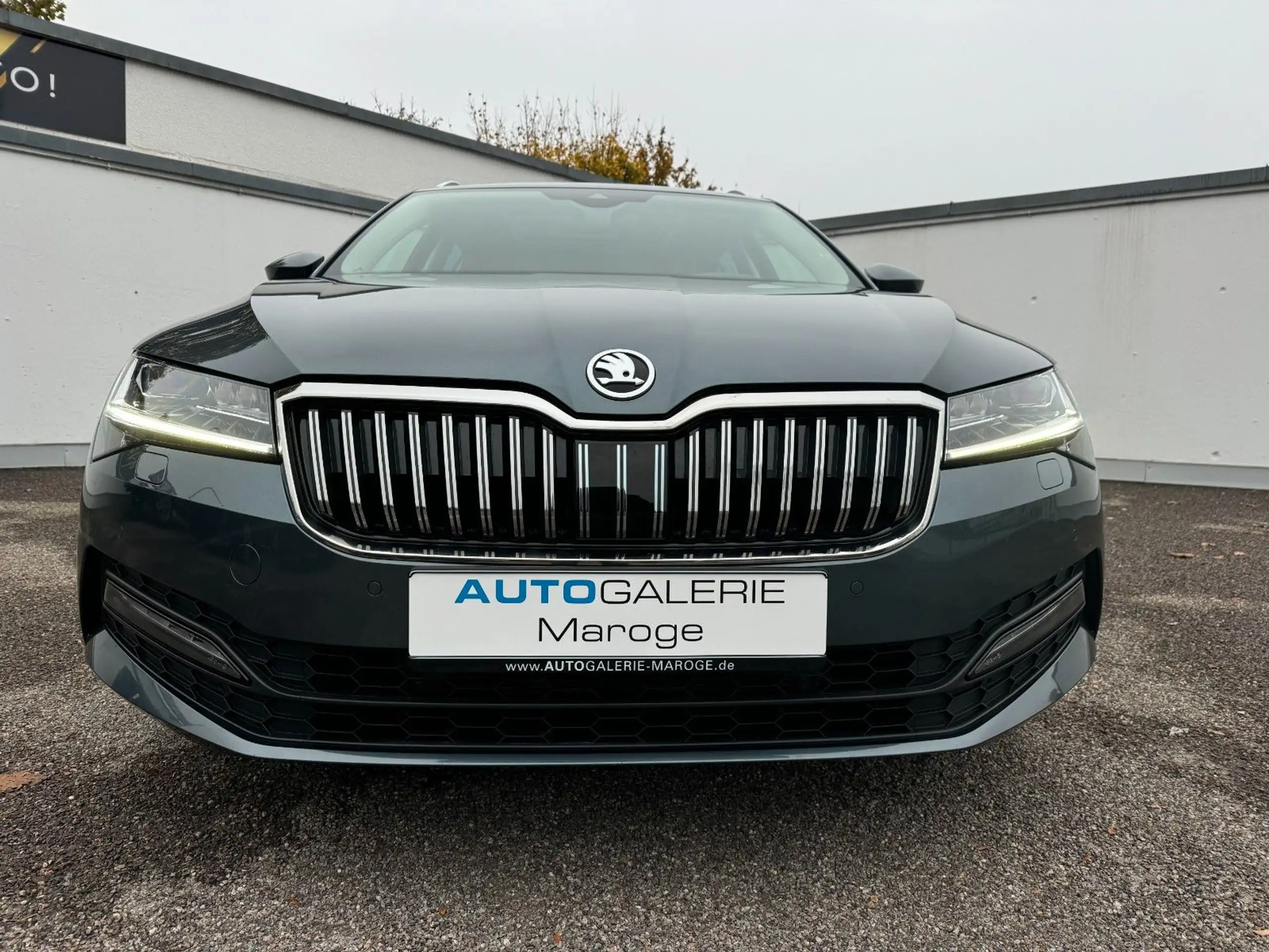 Skoda - Superb