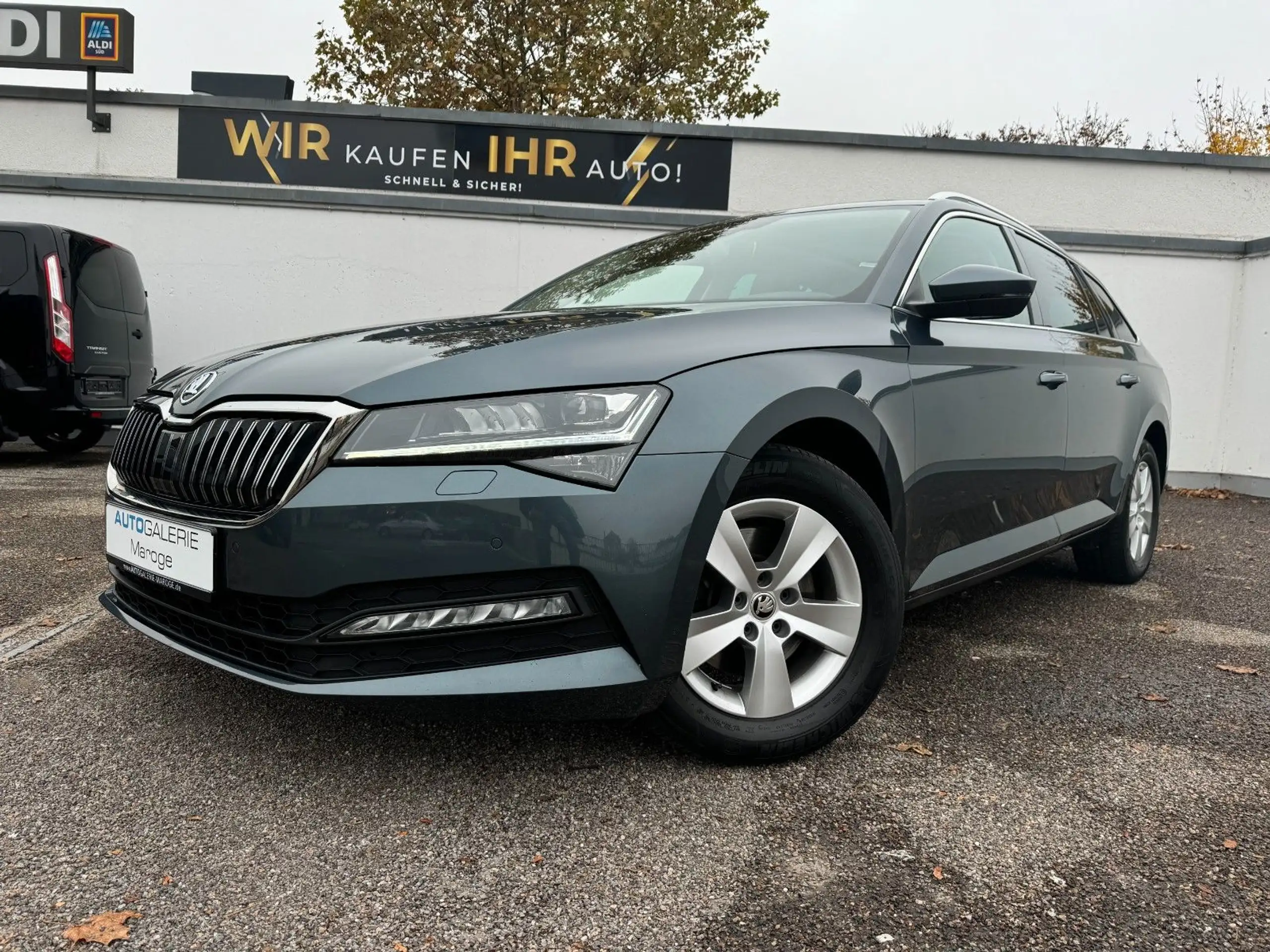 Skoda - Superb