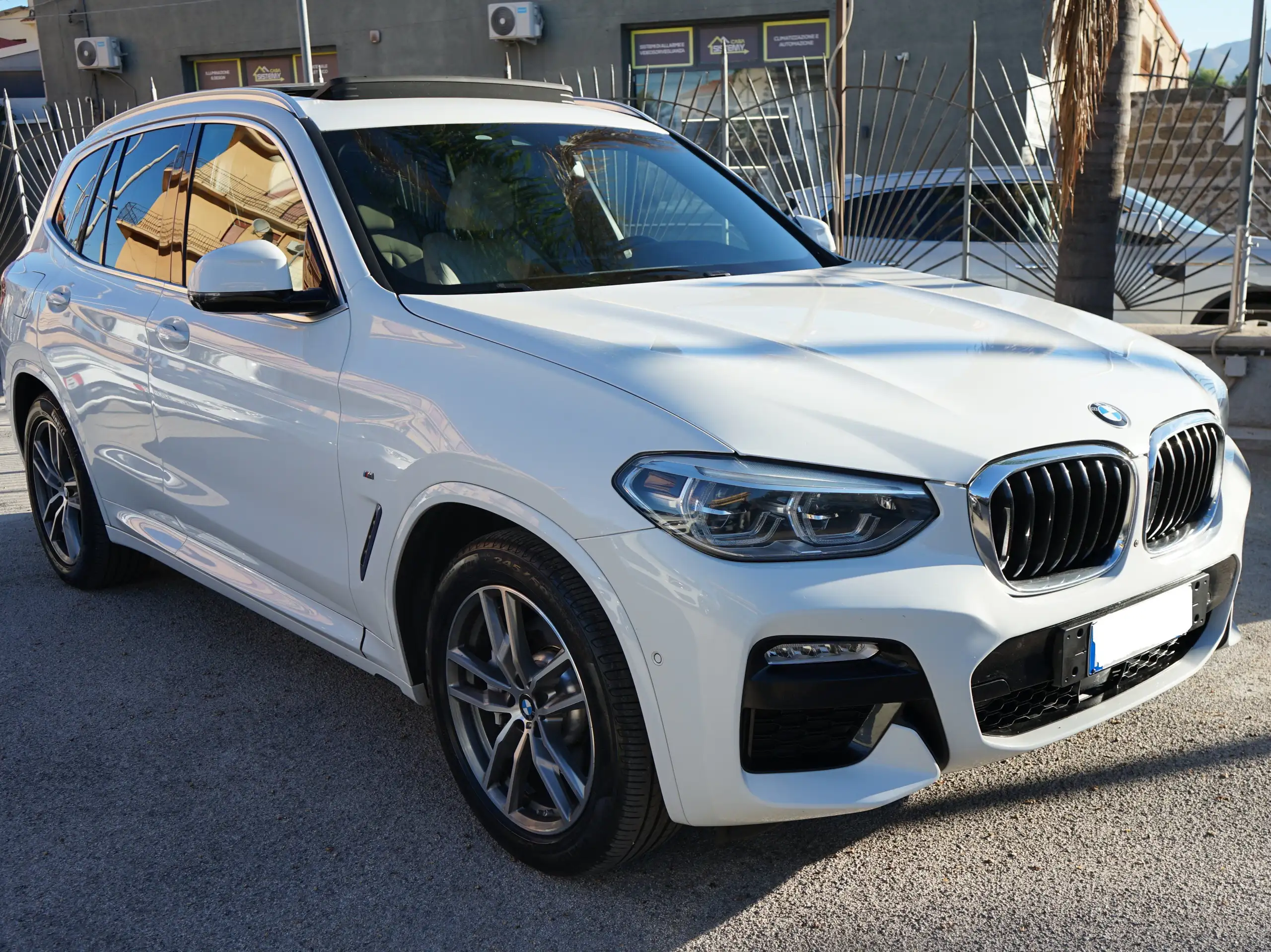 BMW - X3