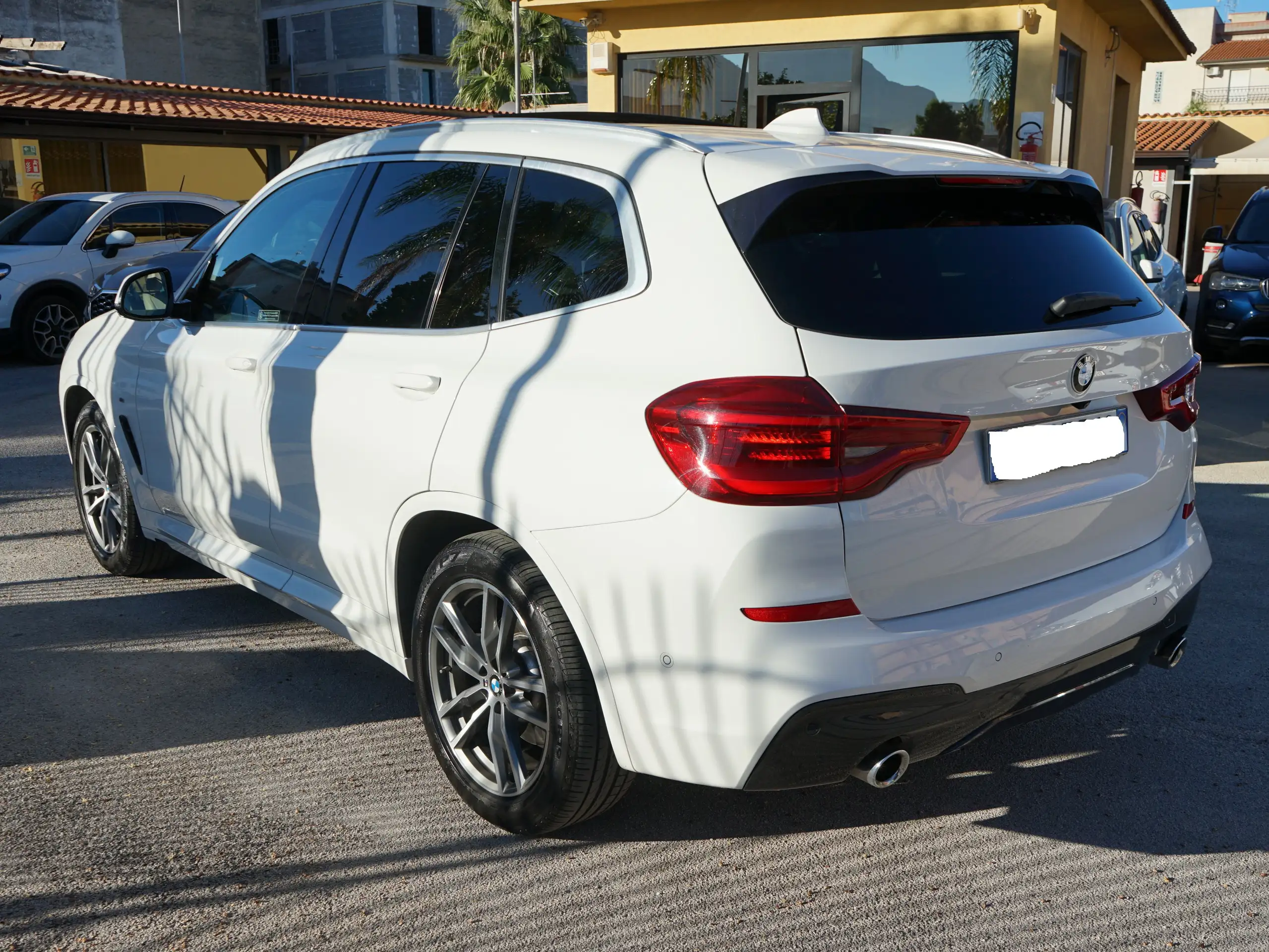 BMW - X3