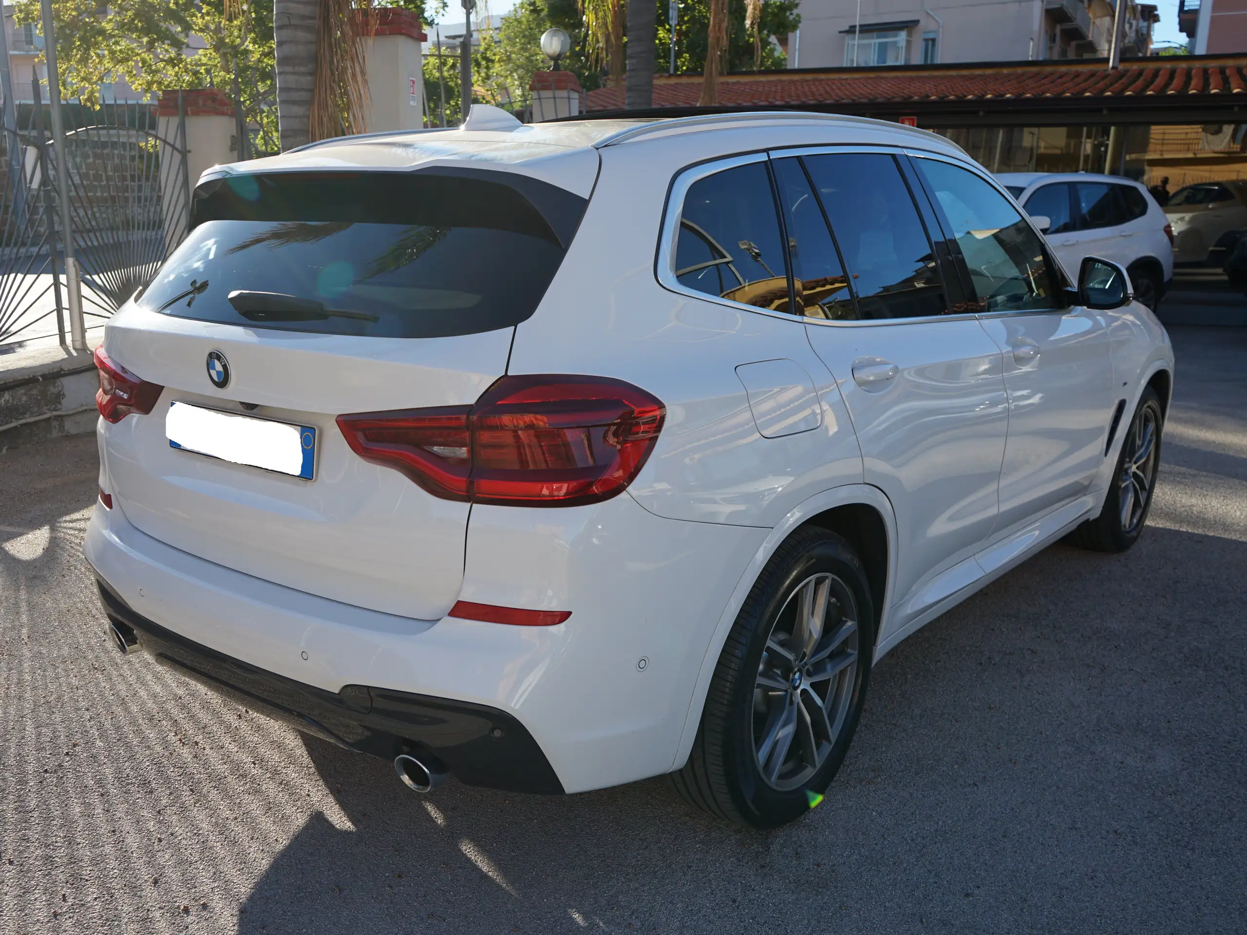 BMW - X3