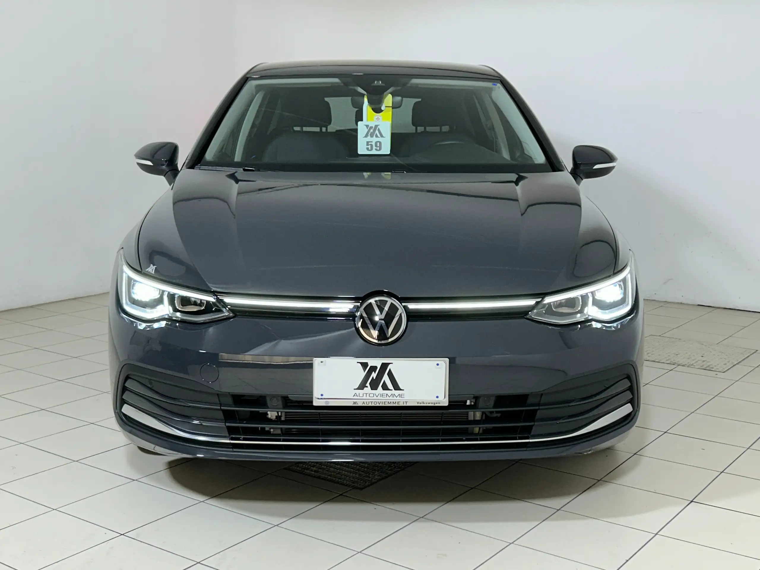 Volkswagen - Golf