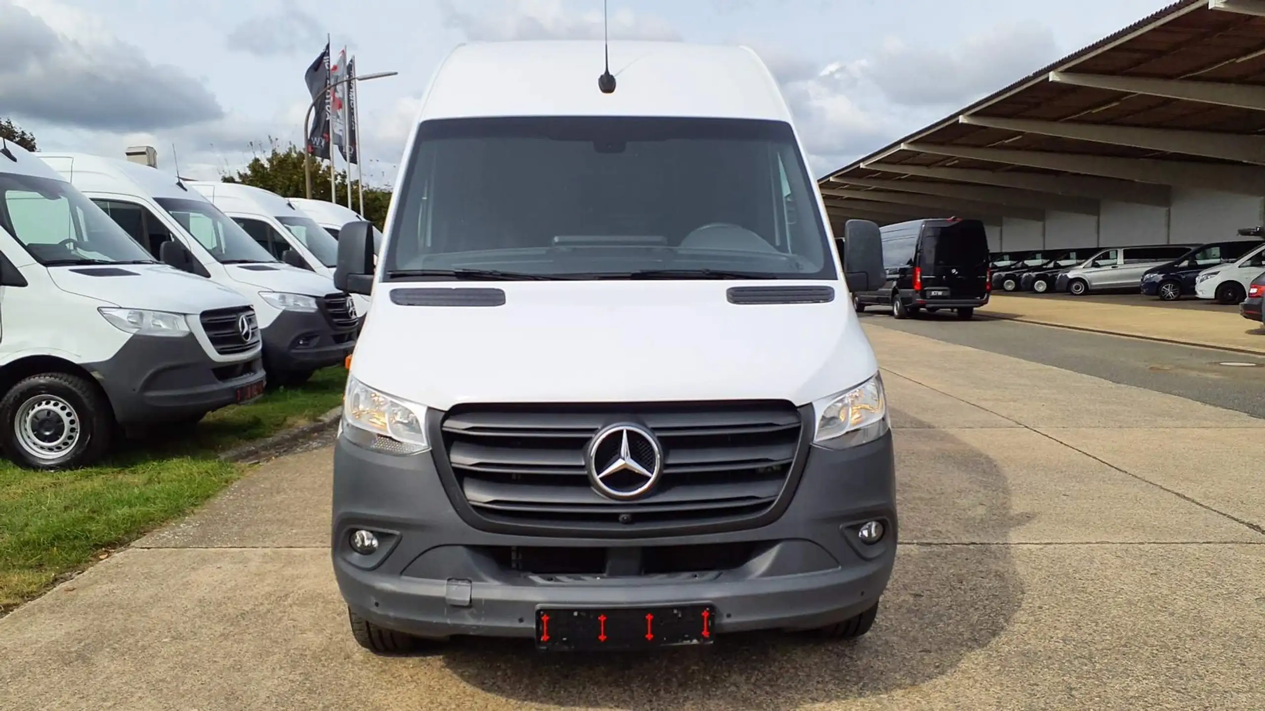 Mercedes-Benz - Sprinter