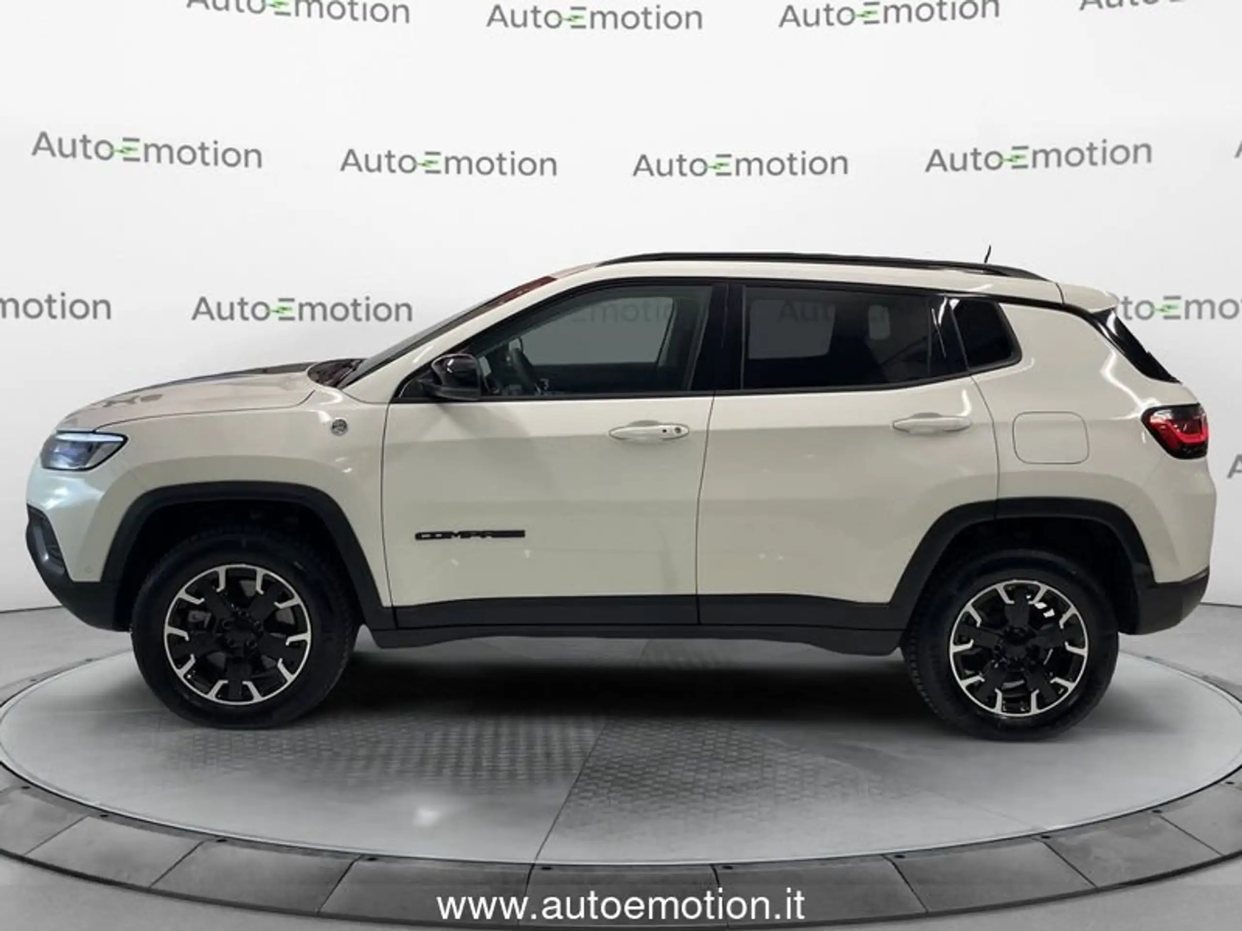 Jeep - Compass