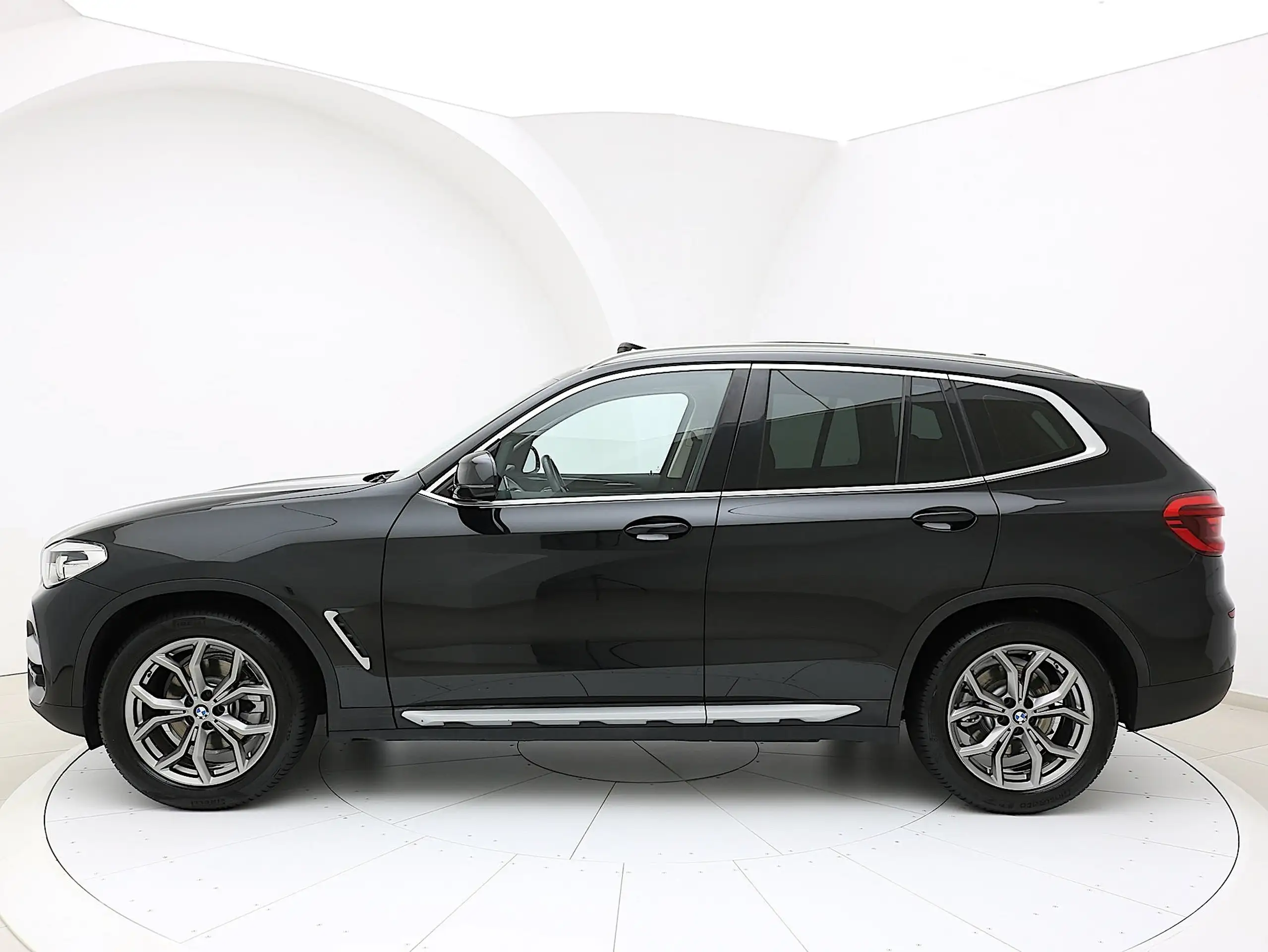 BMW - X3