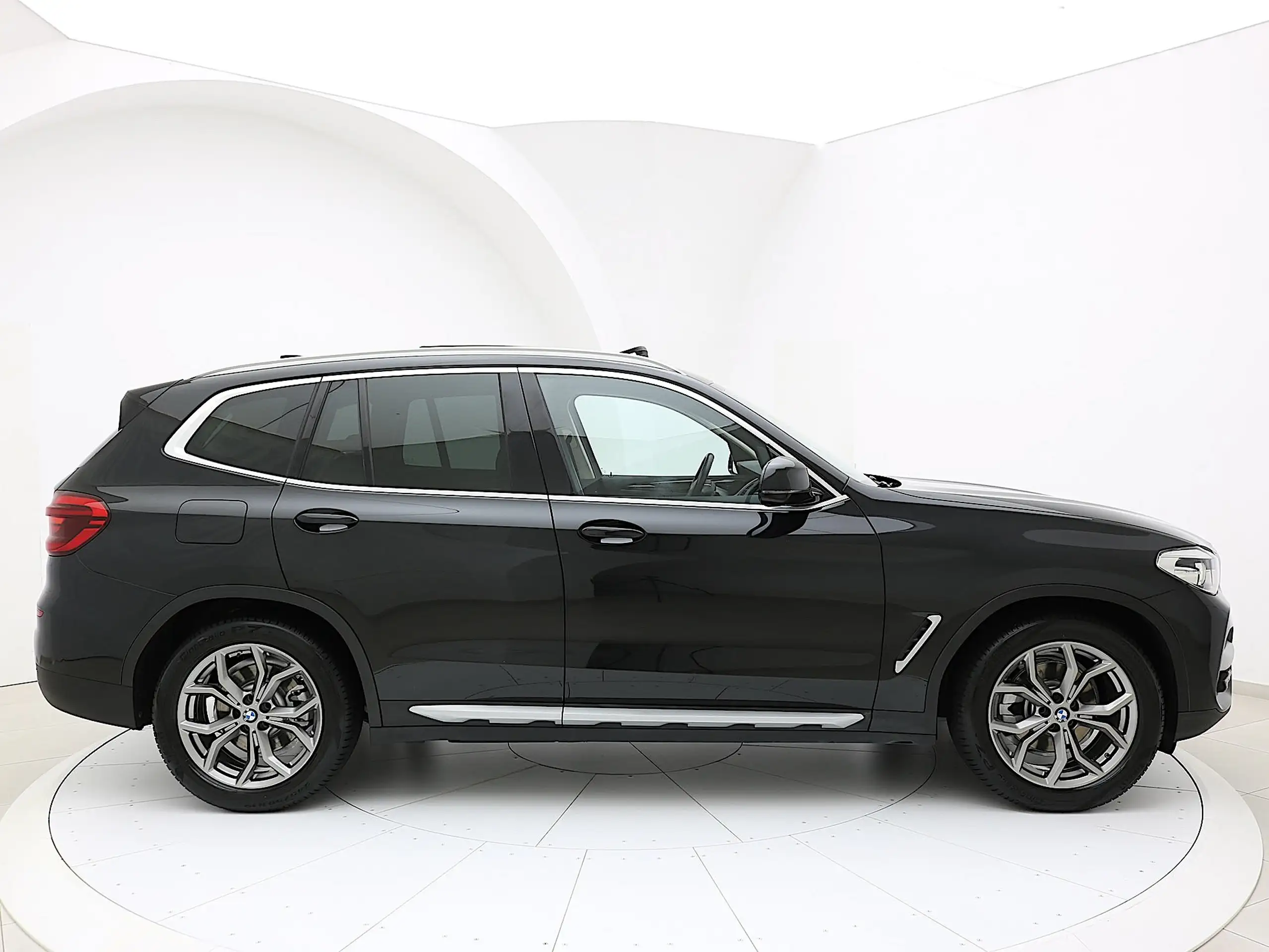 BMW - X3