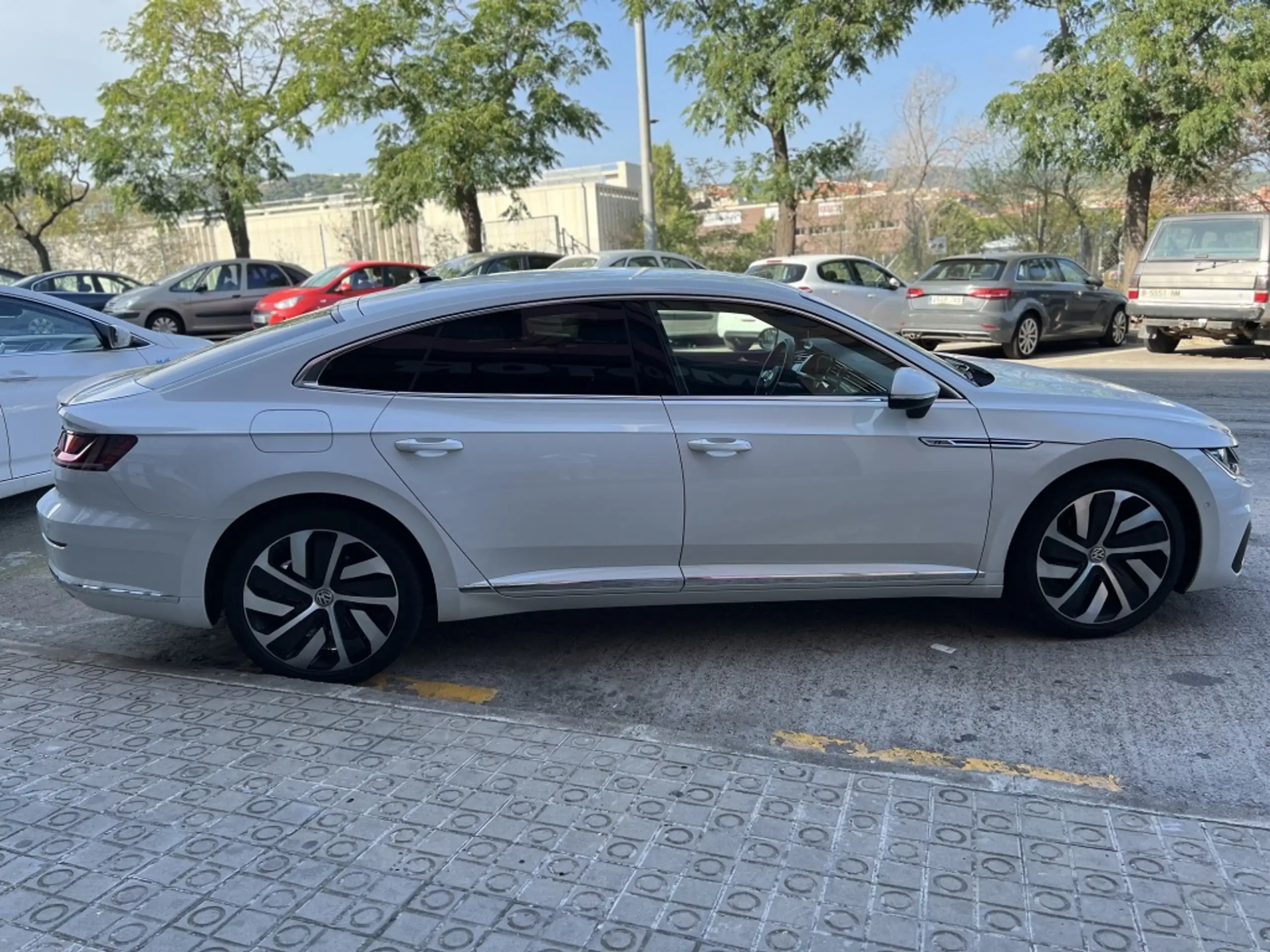 Volkswagen - Arteon