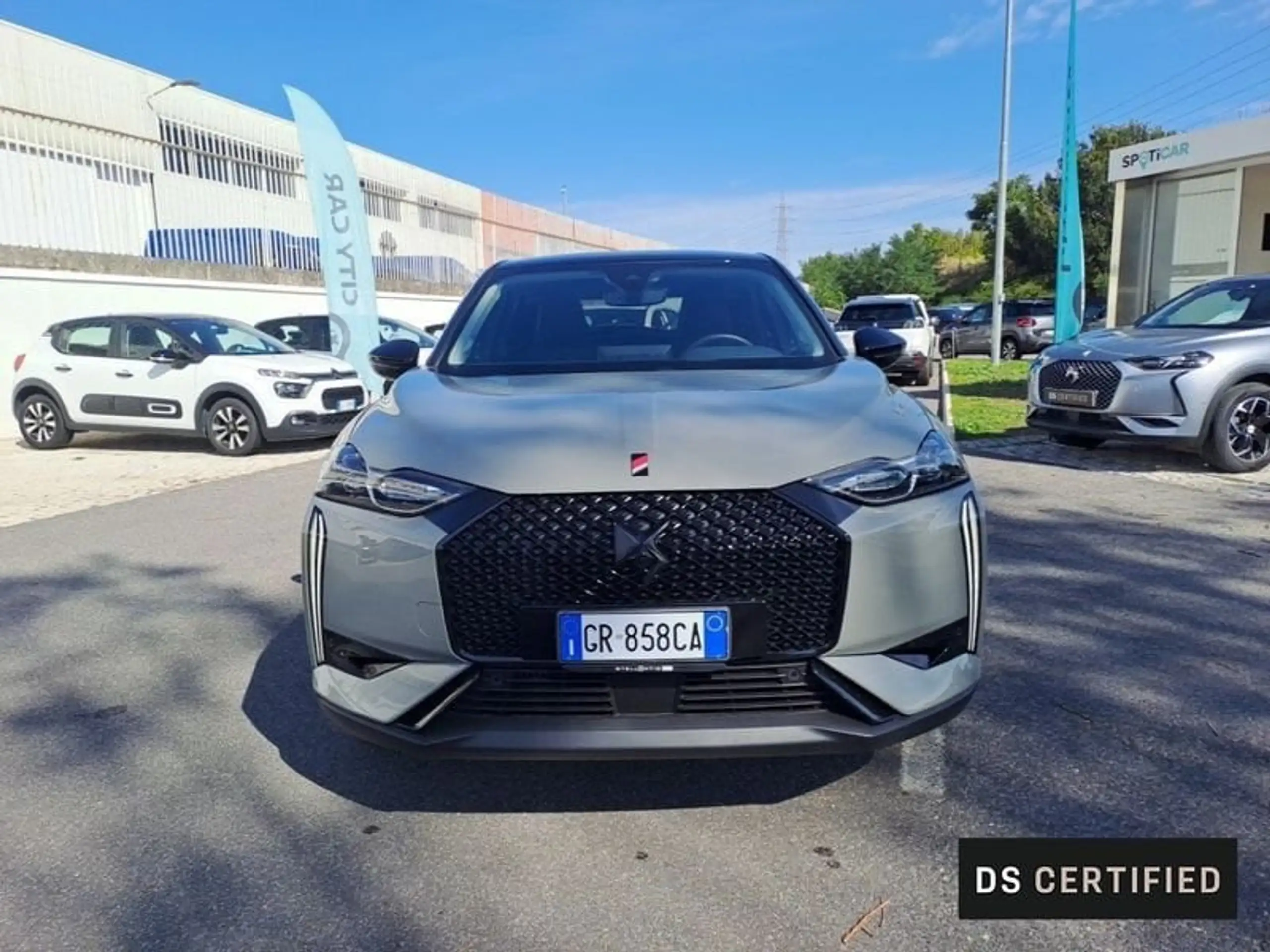 DS Automobiles - DS 3