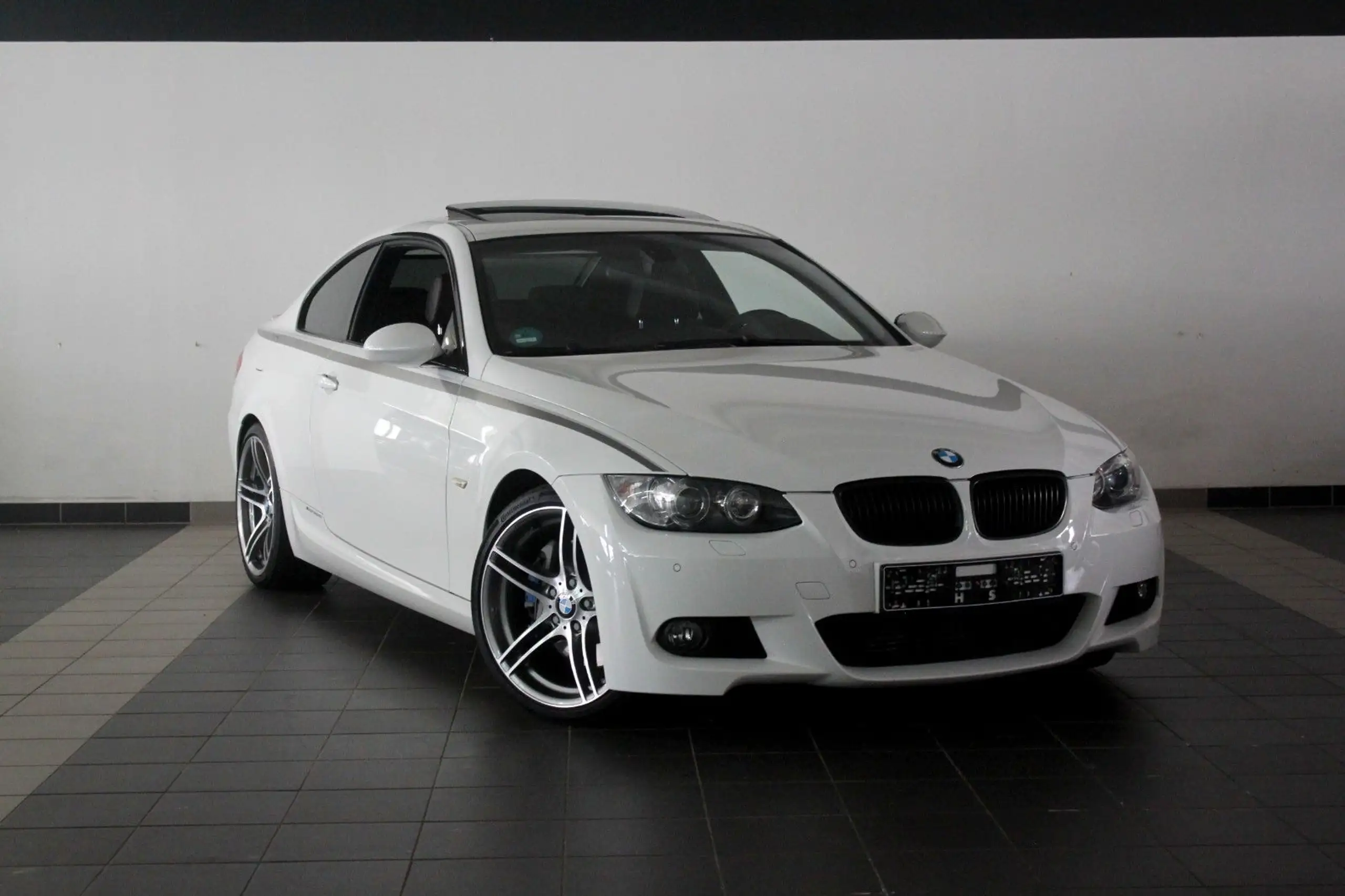 BMW 335 2009