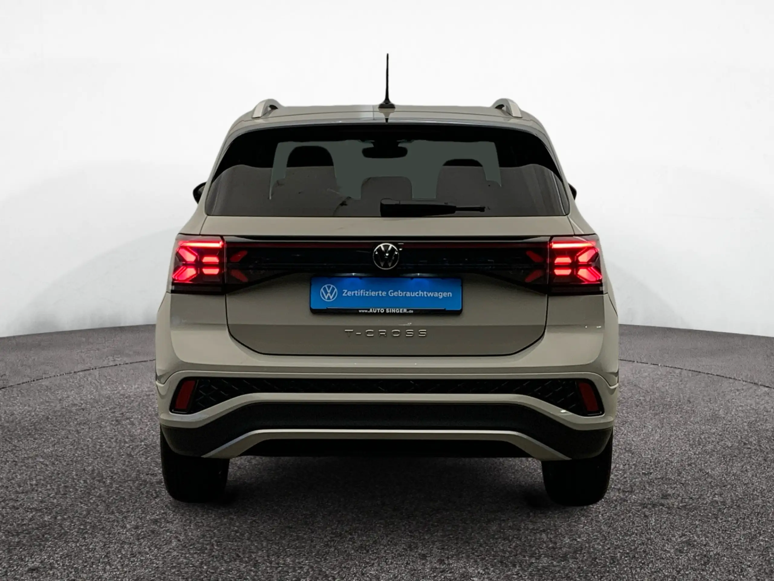 Volkswagen - T-Cross