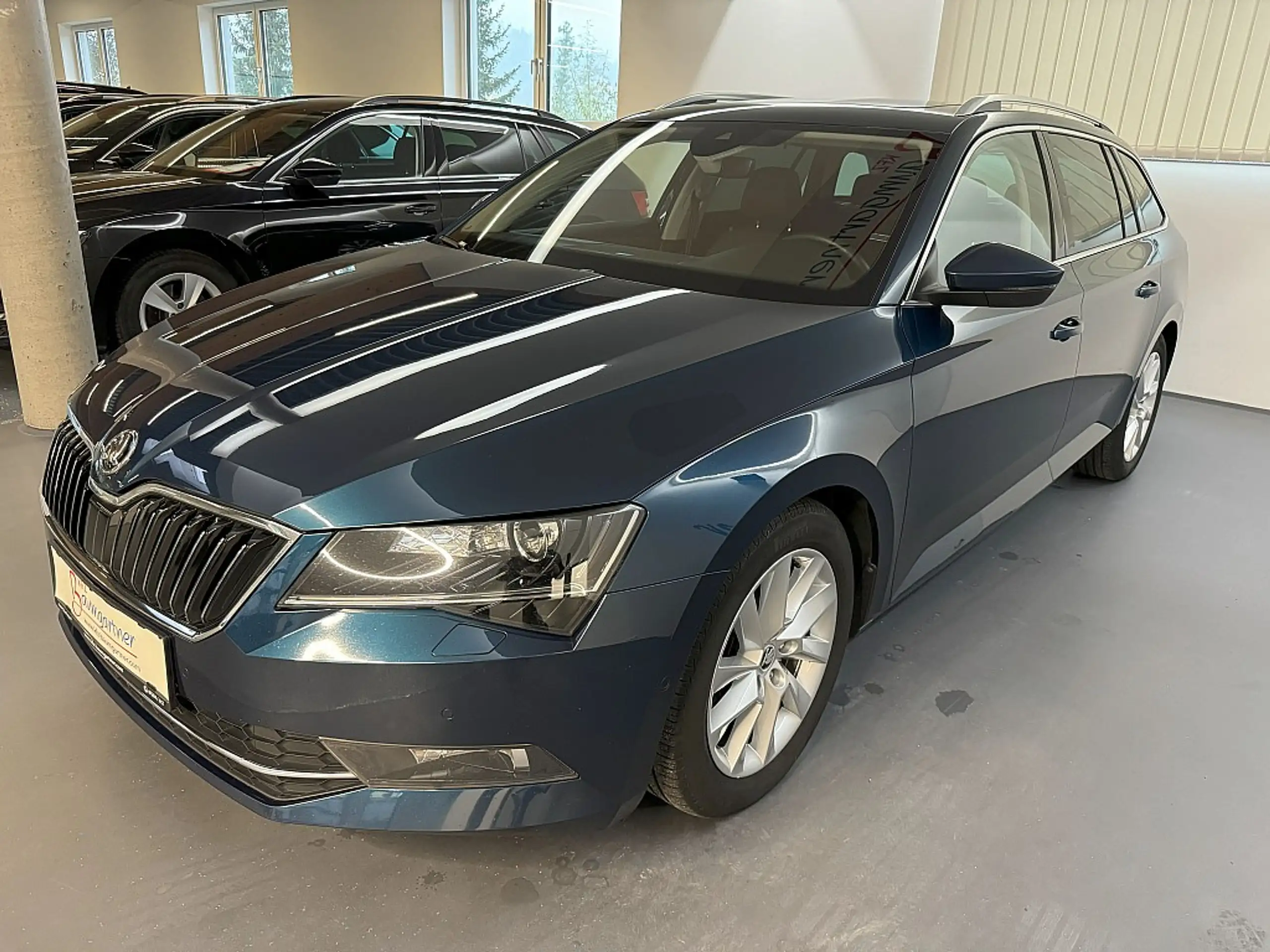 Skoda - Superb