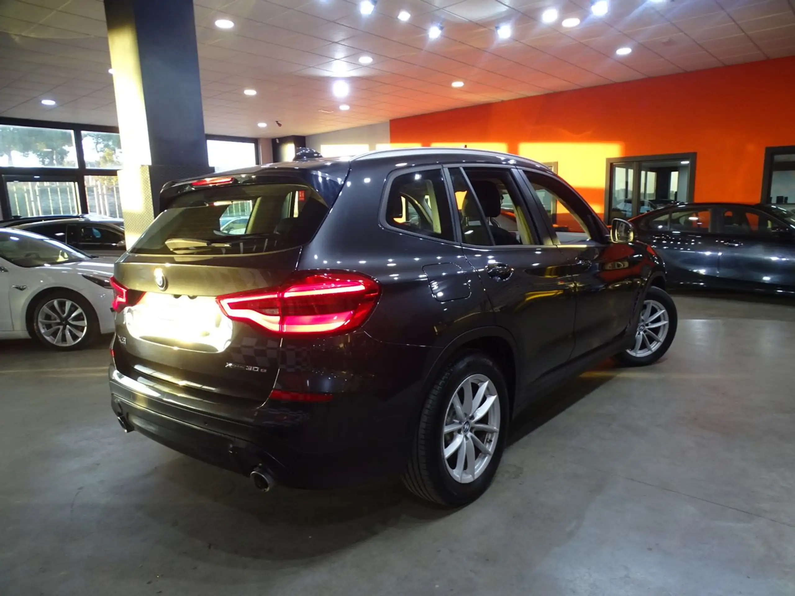 BMW - X3