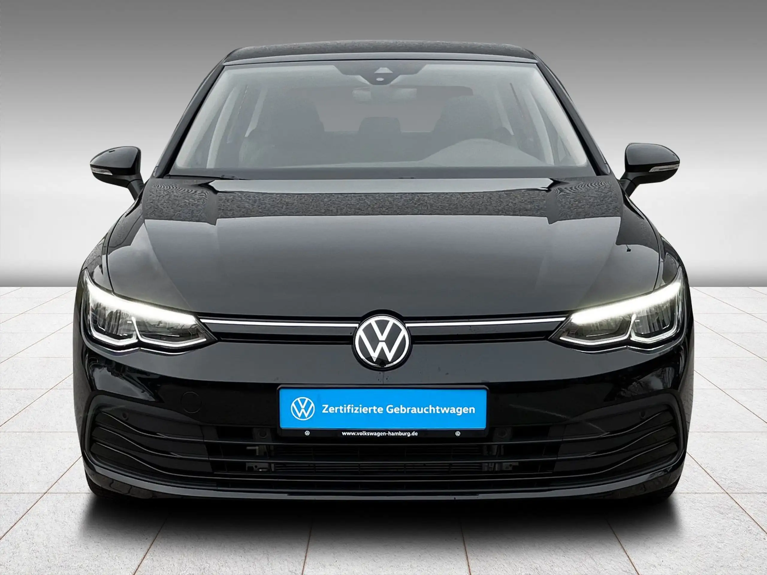 Volkswagen - Golf