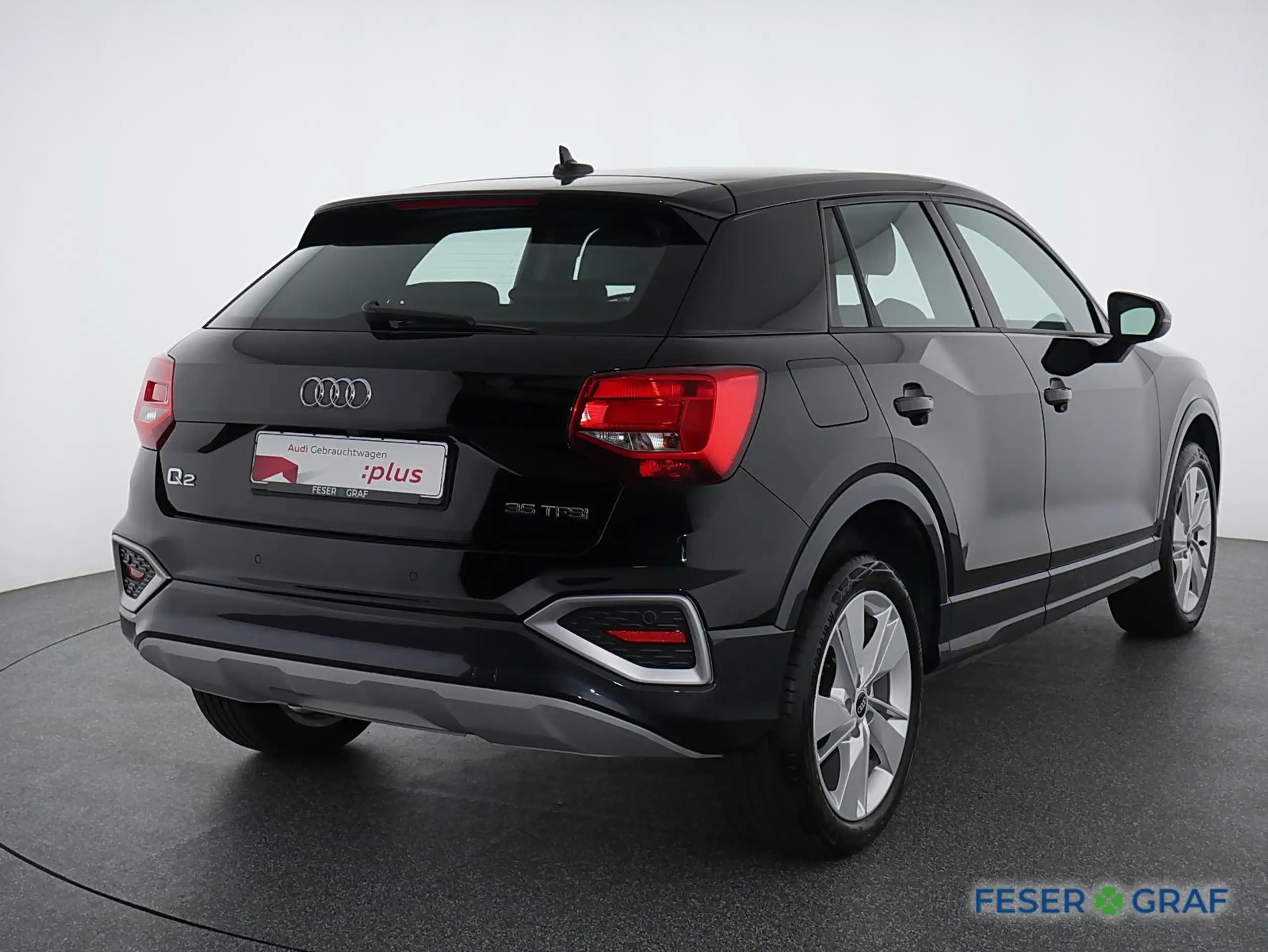 Audi - Q2