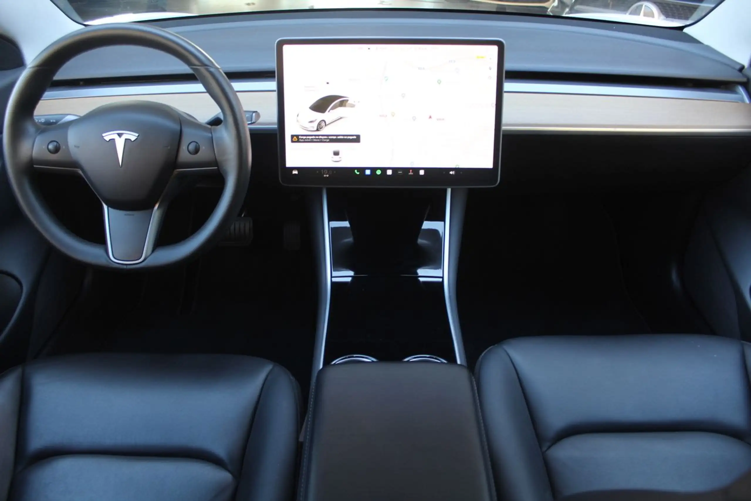 Tesla - Model 3