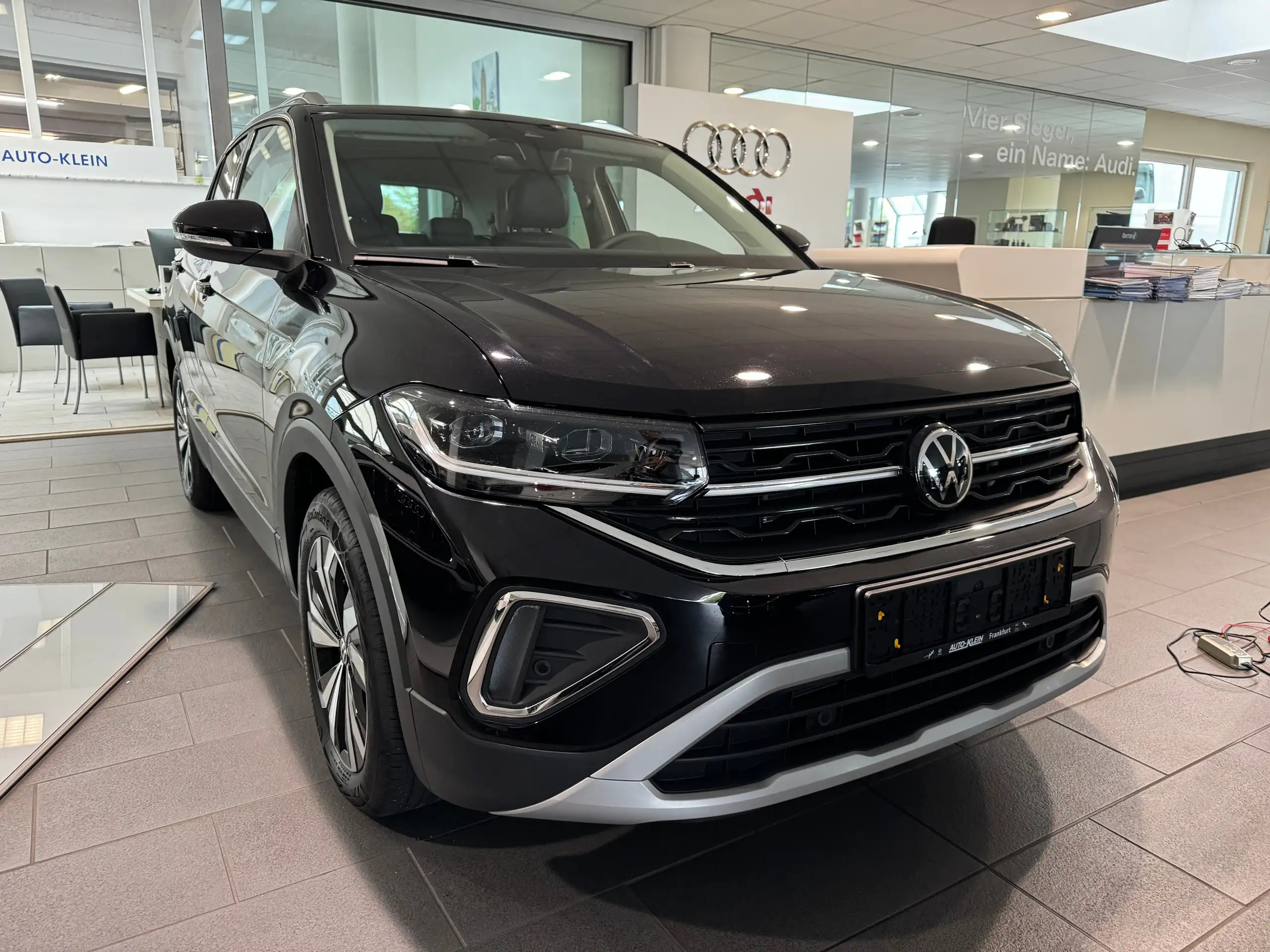 Volkswagen - T-Cross