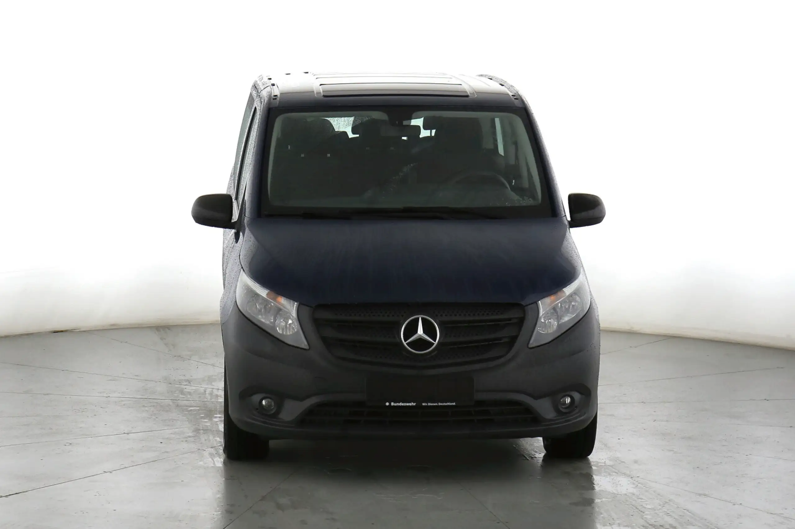 Mercedes-Benz - Vito