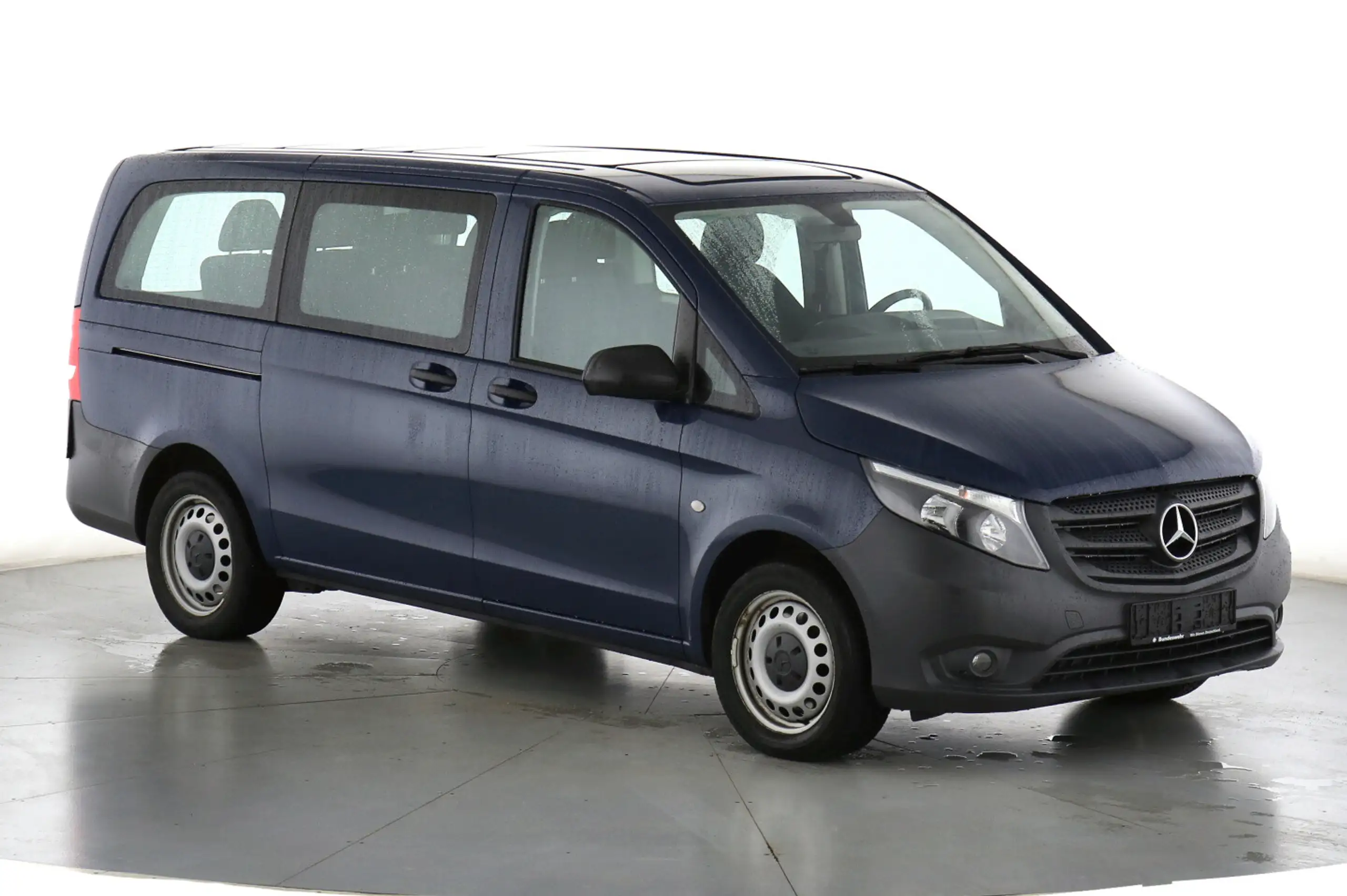 Mercedes-Benz - Vito