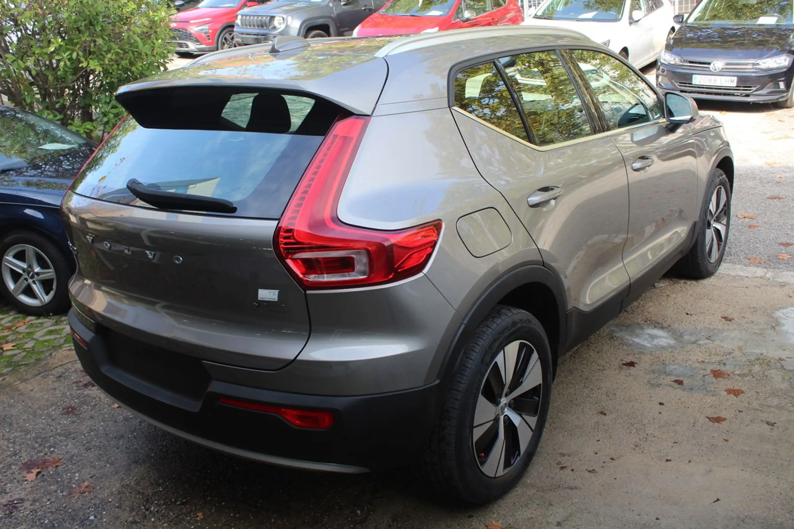 Volvo - XC40