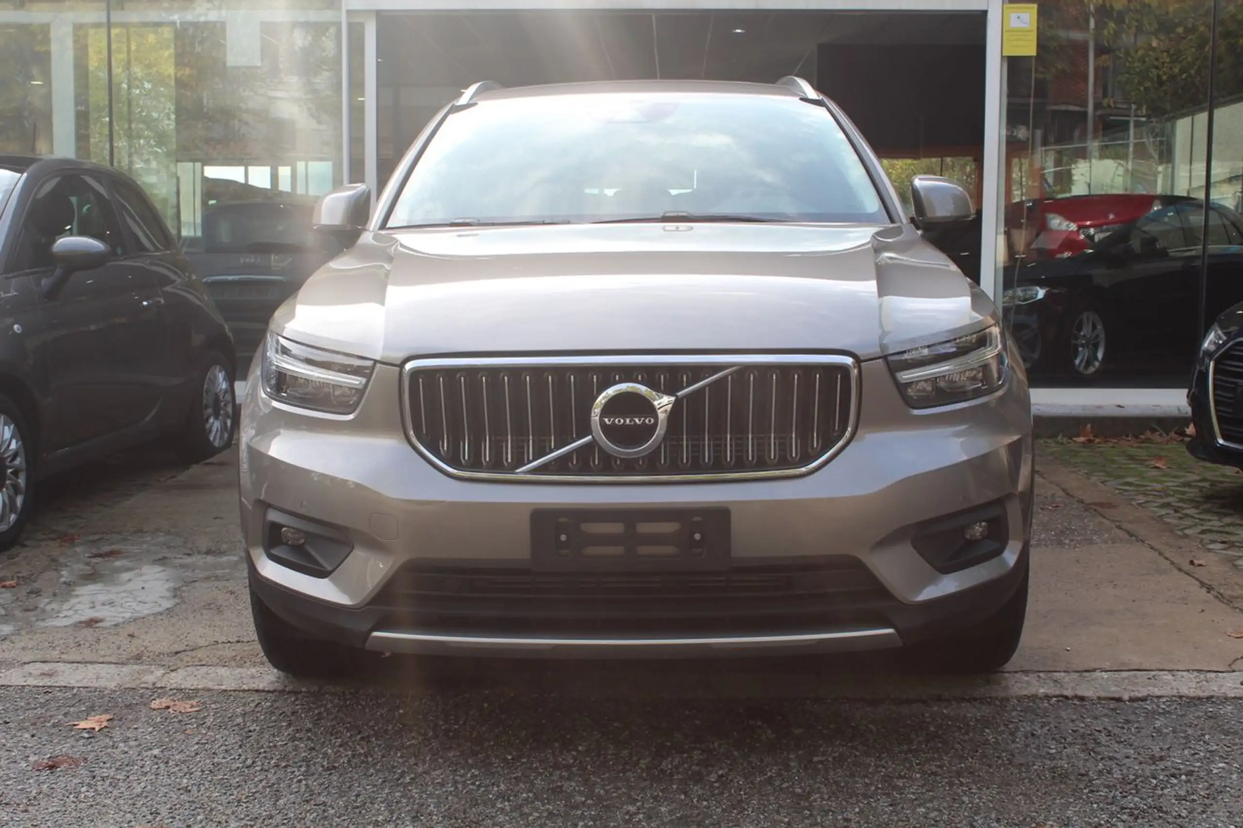 Volvo - XC40