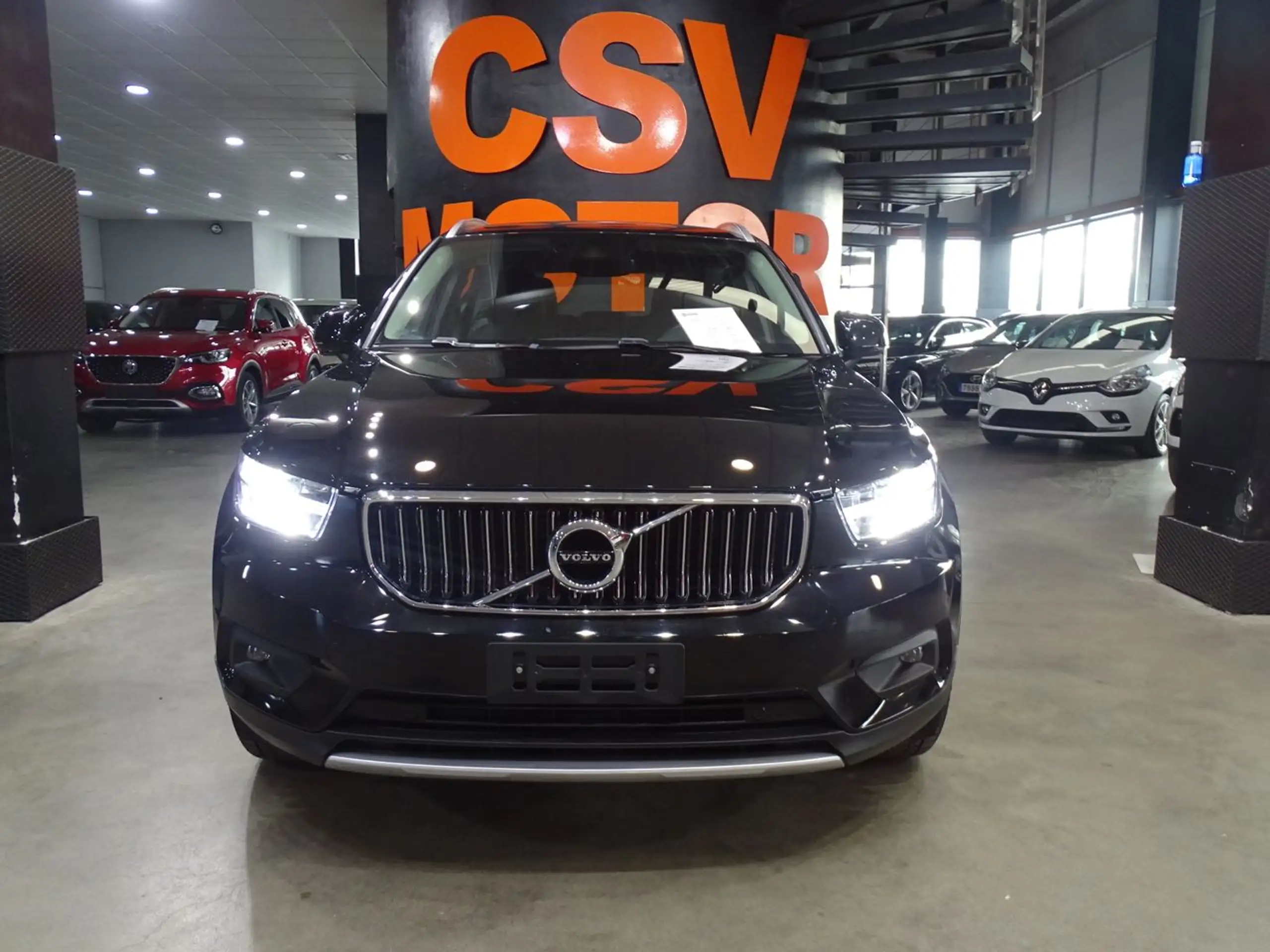 Volvo - XC40