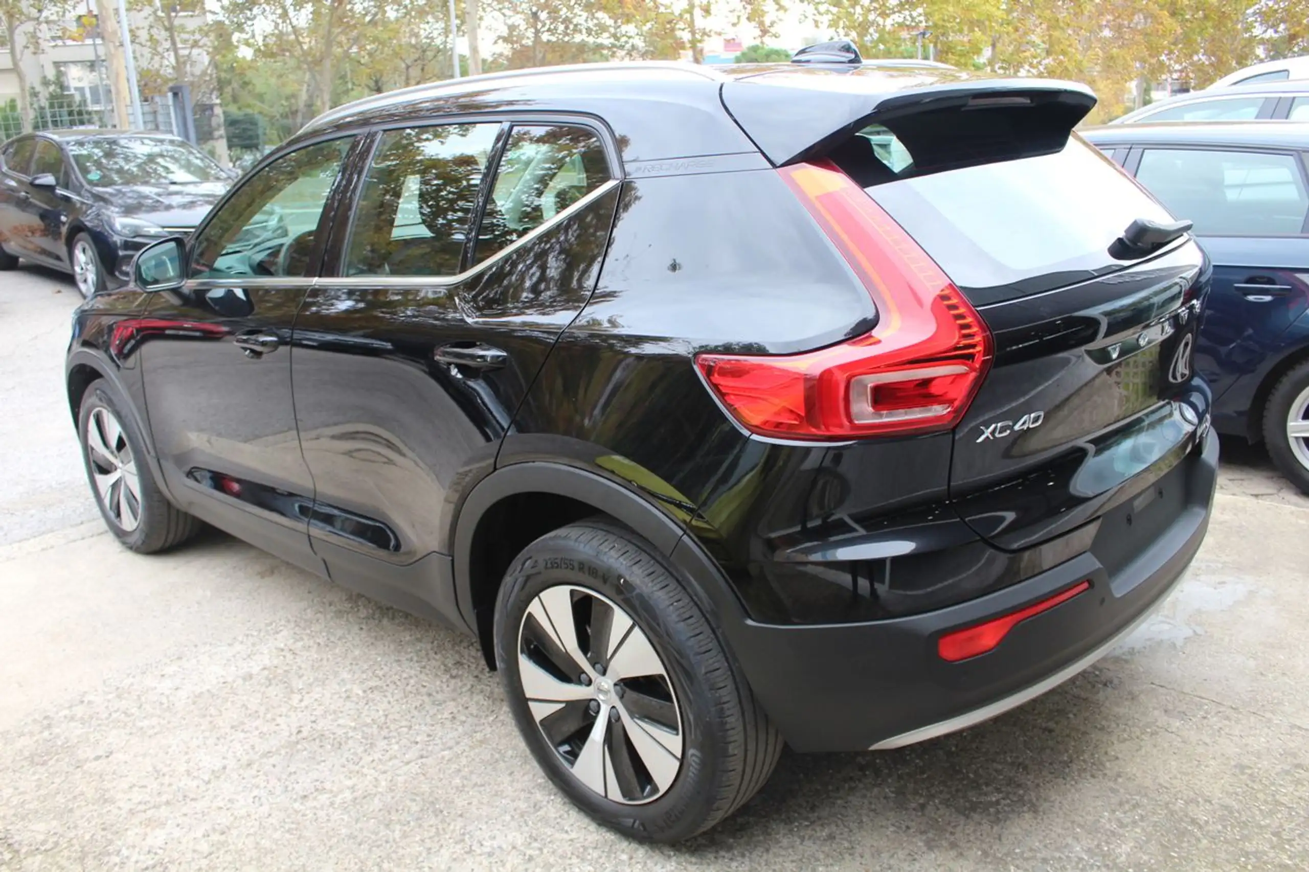 Volvo - XC40