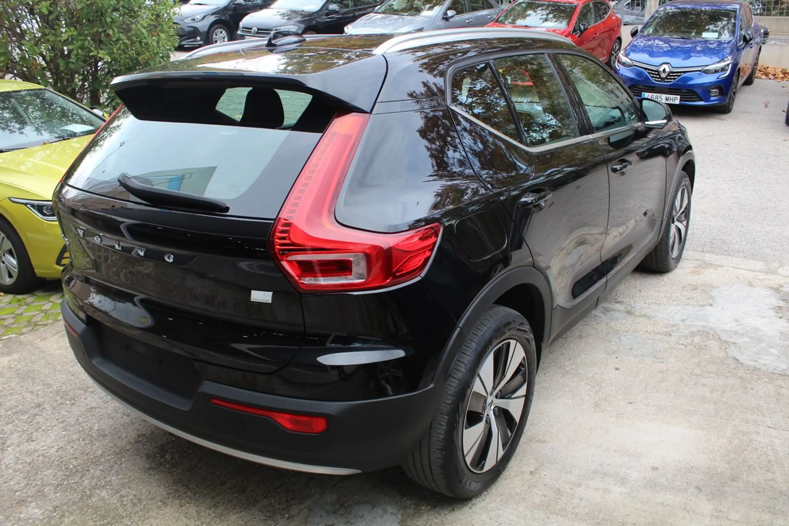 Volvo - XC40