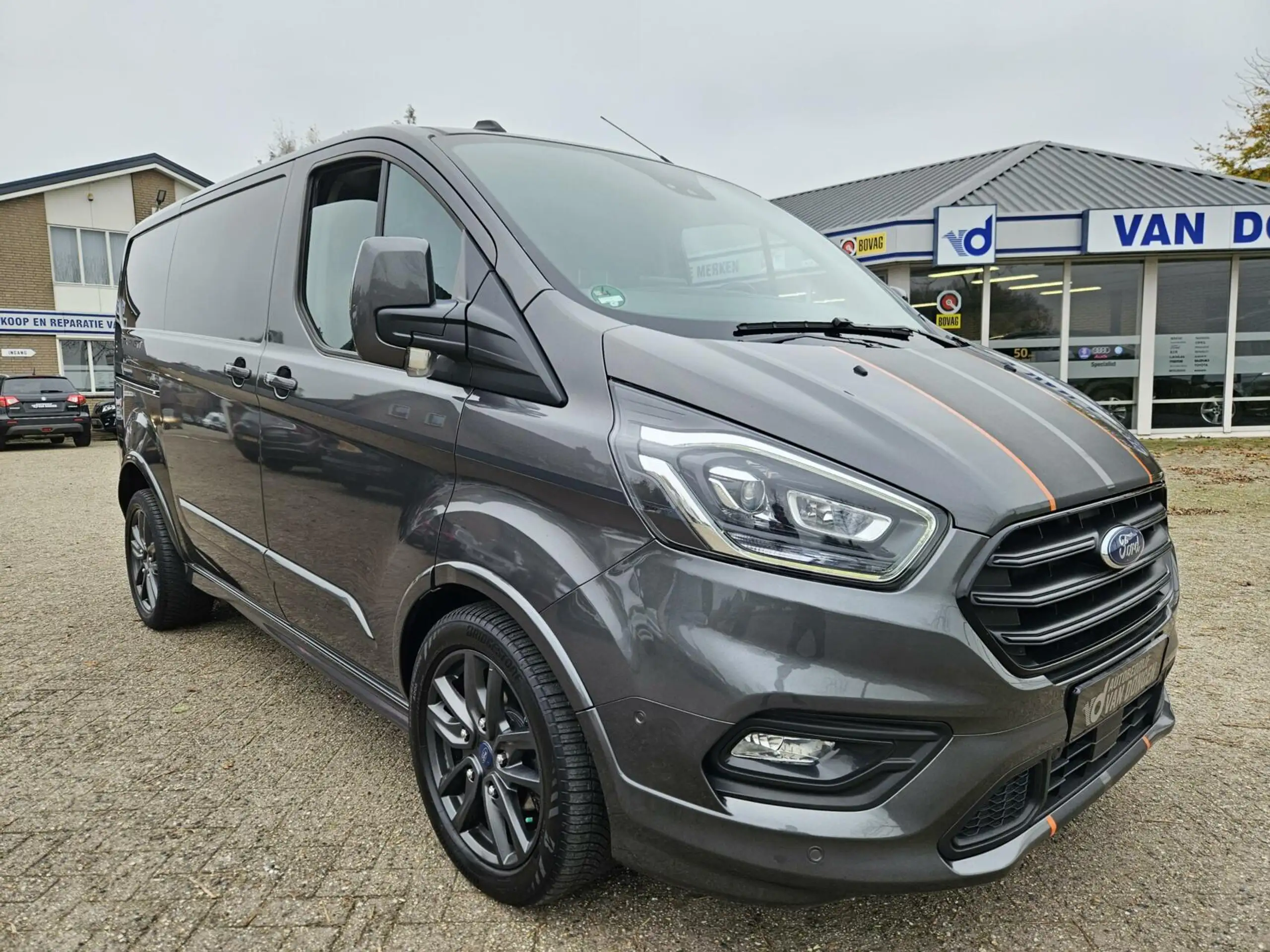 Ford - Transit Custom