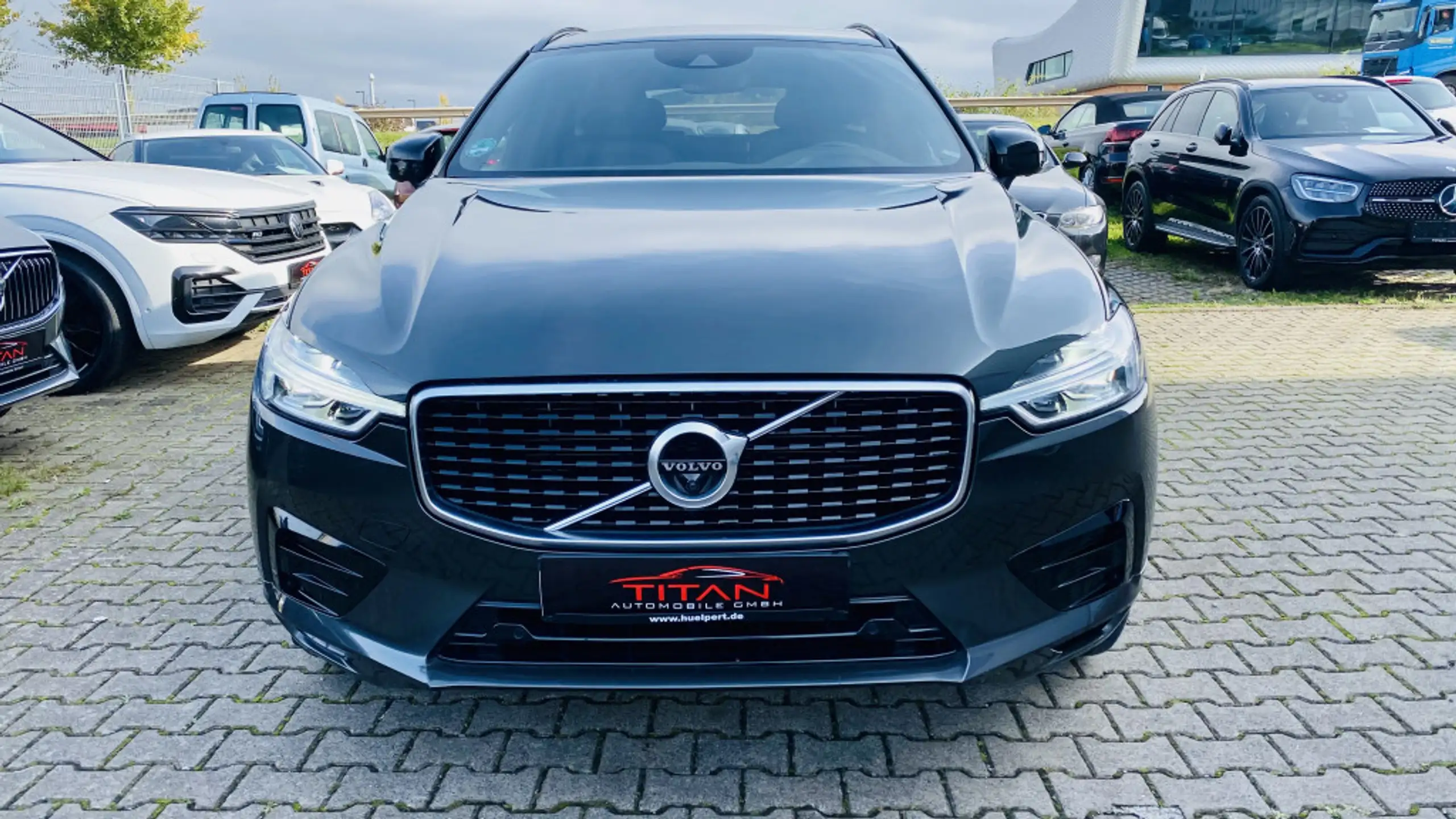 Volvo - XC60