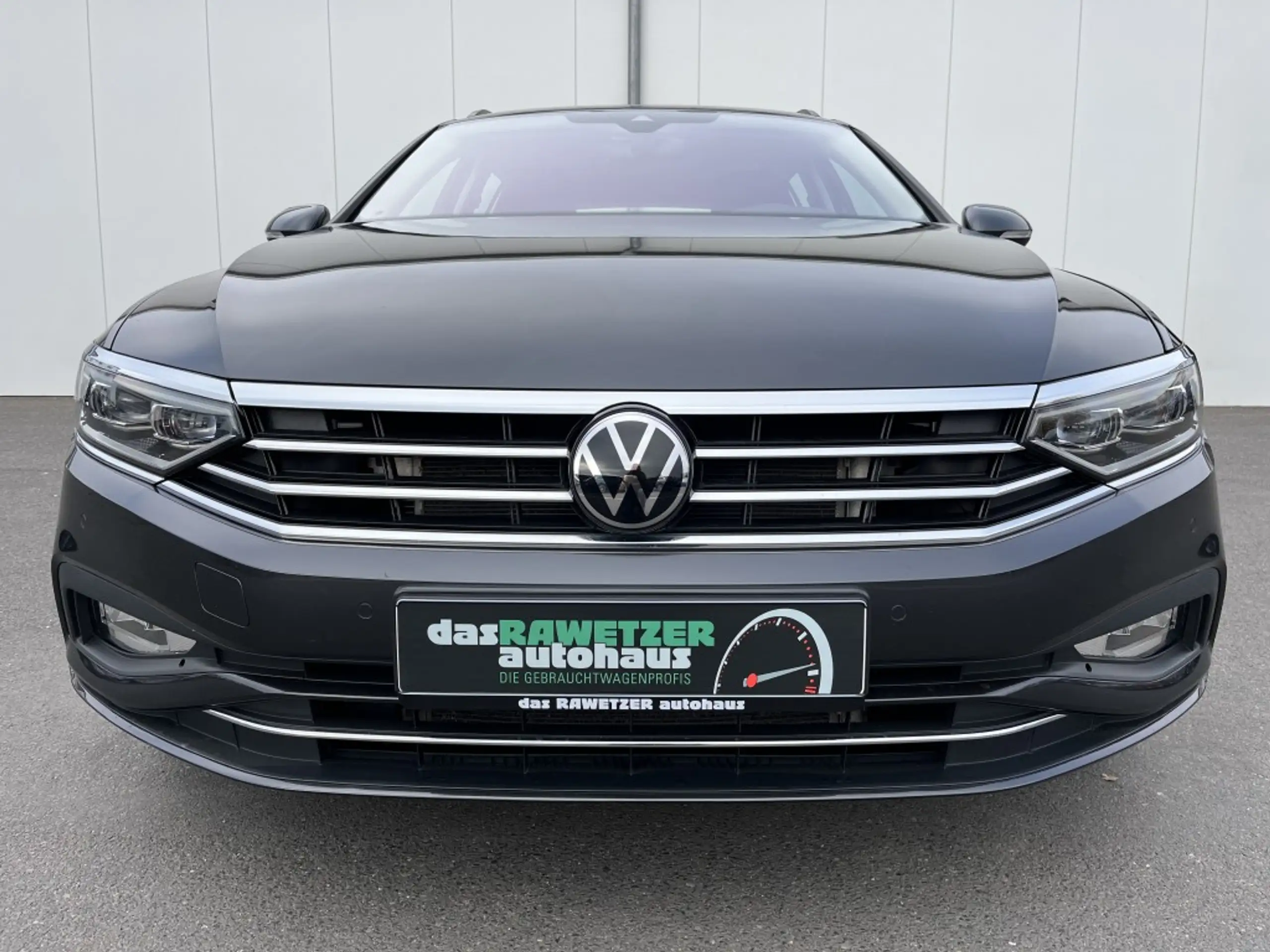 Volkswagen - Passat Variant