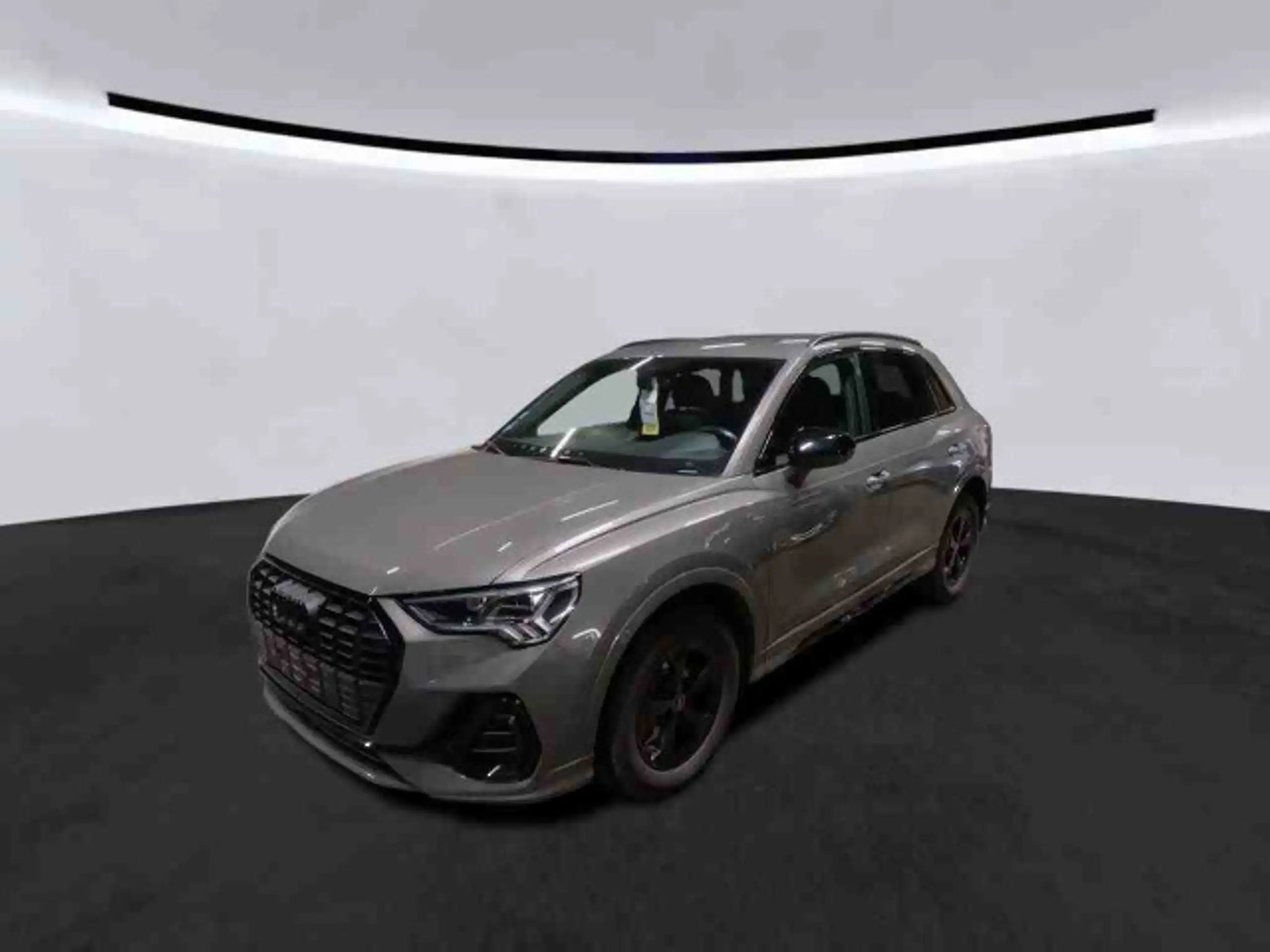 Audi - Q3