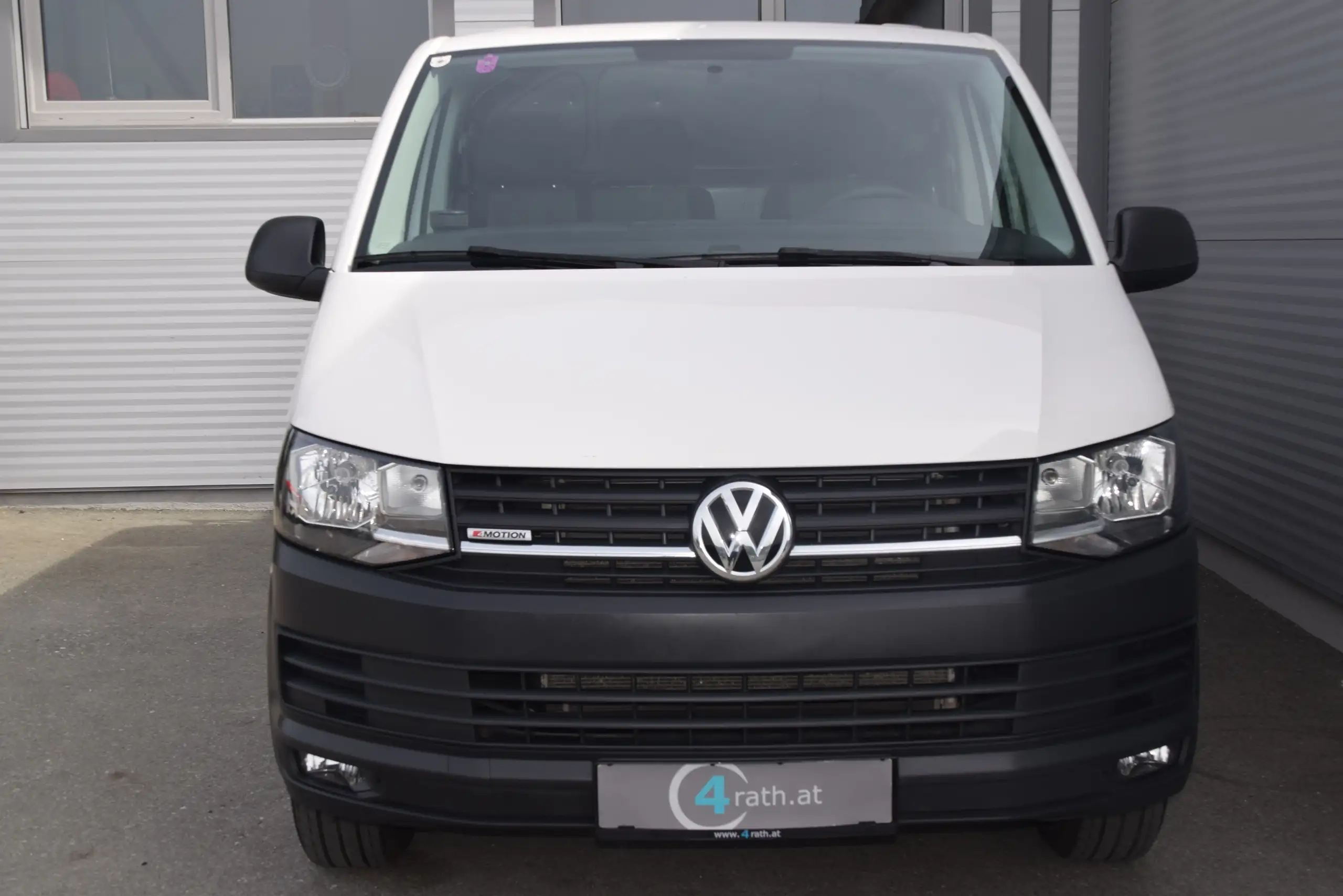 Volkswagen - T6 Transporter