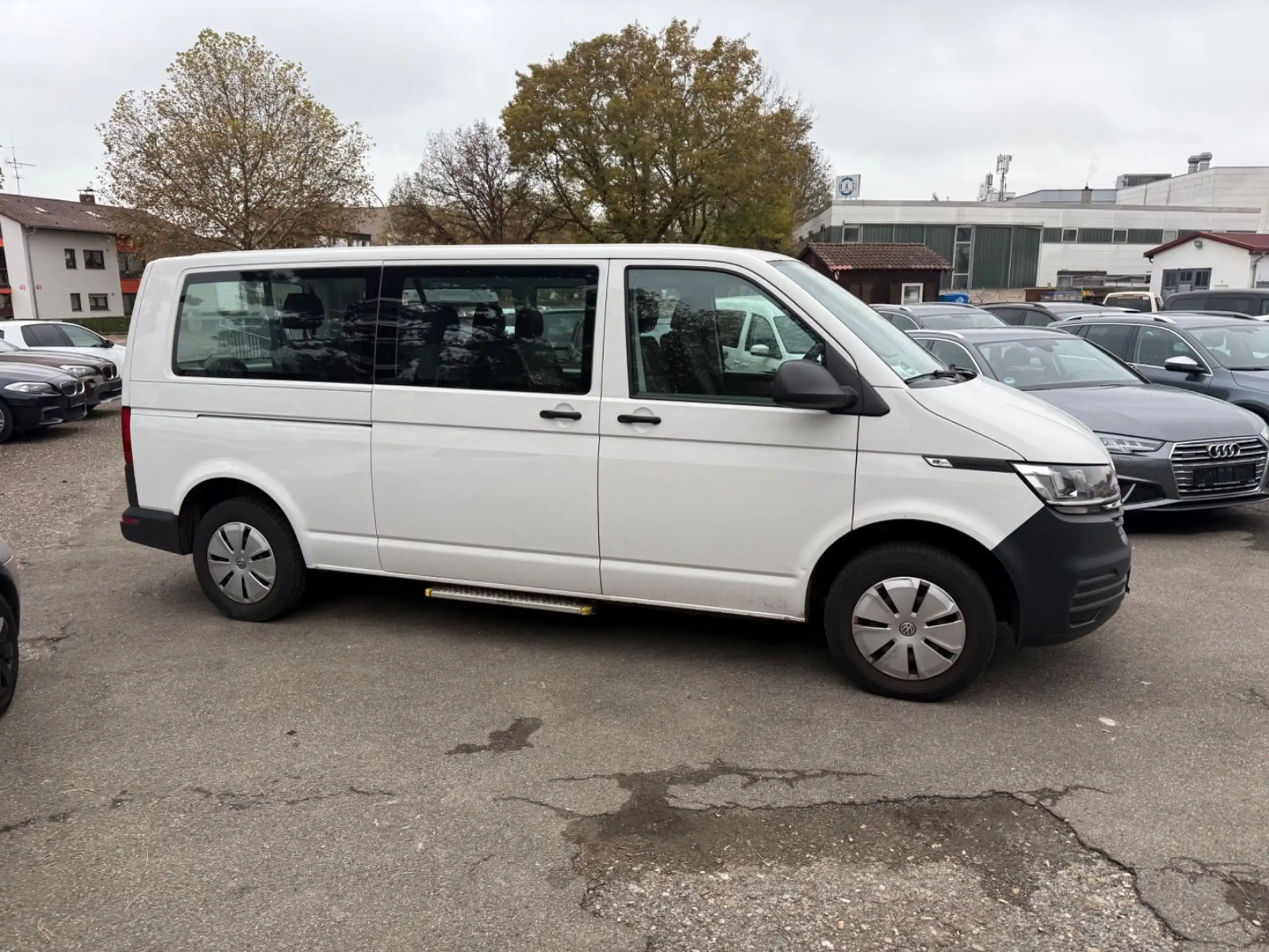 Volkswagen - T6 Transporter