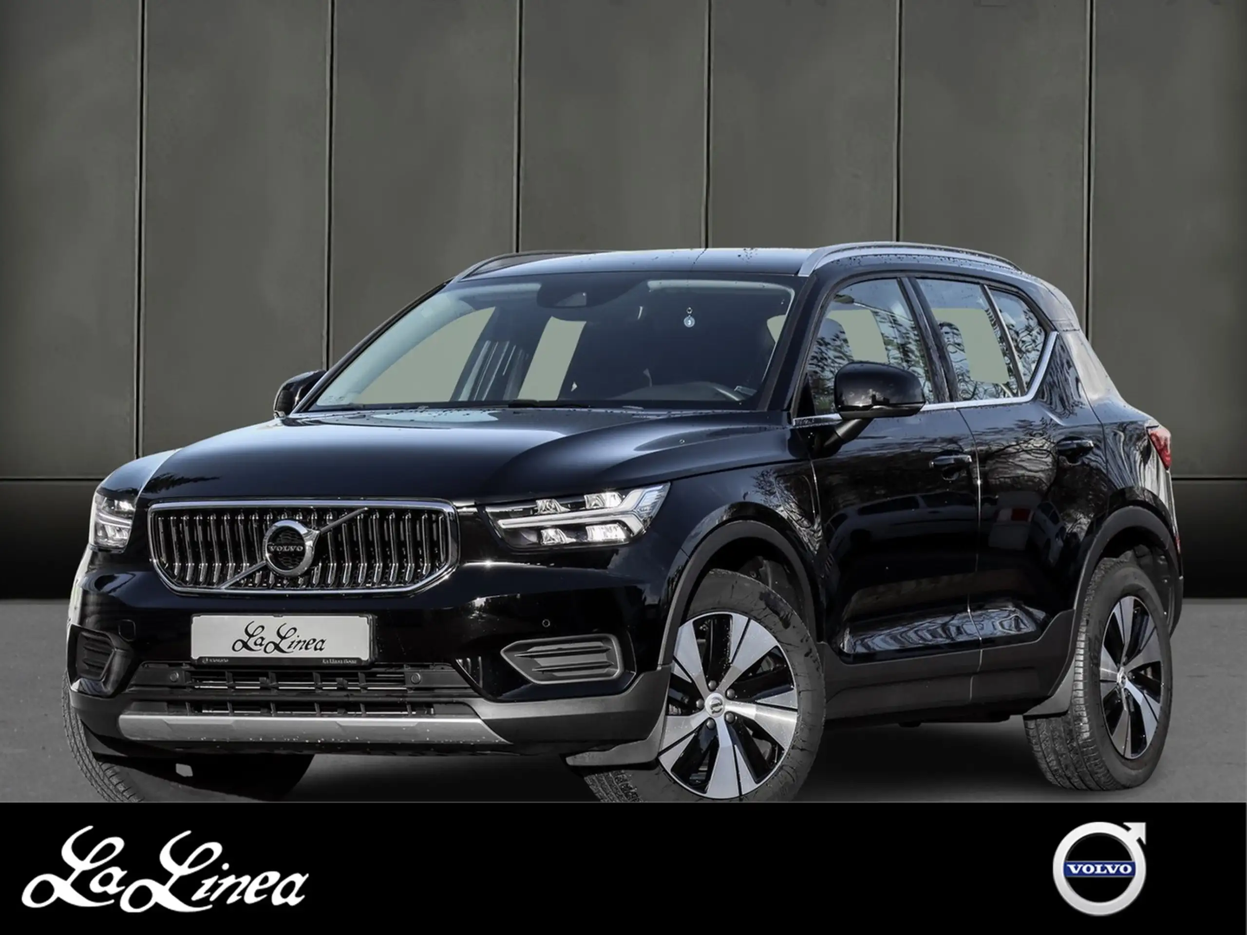 Volvo - XC40