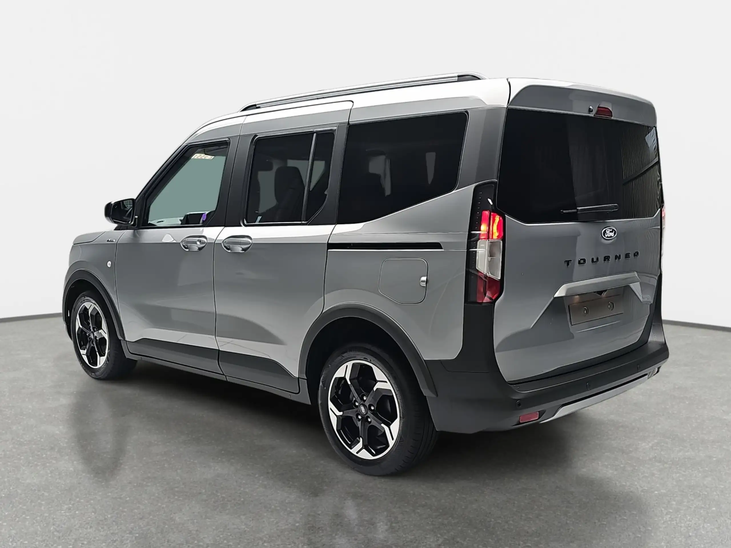 Ford Tourneo Courier 2024