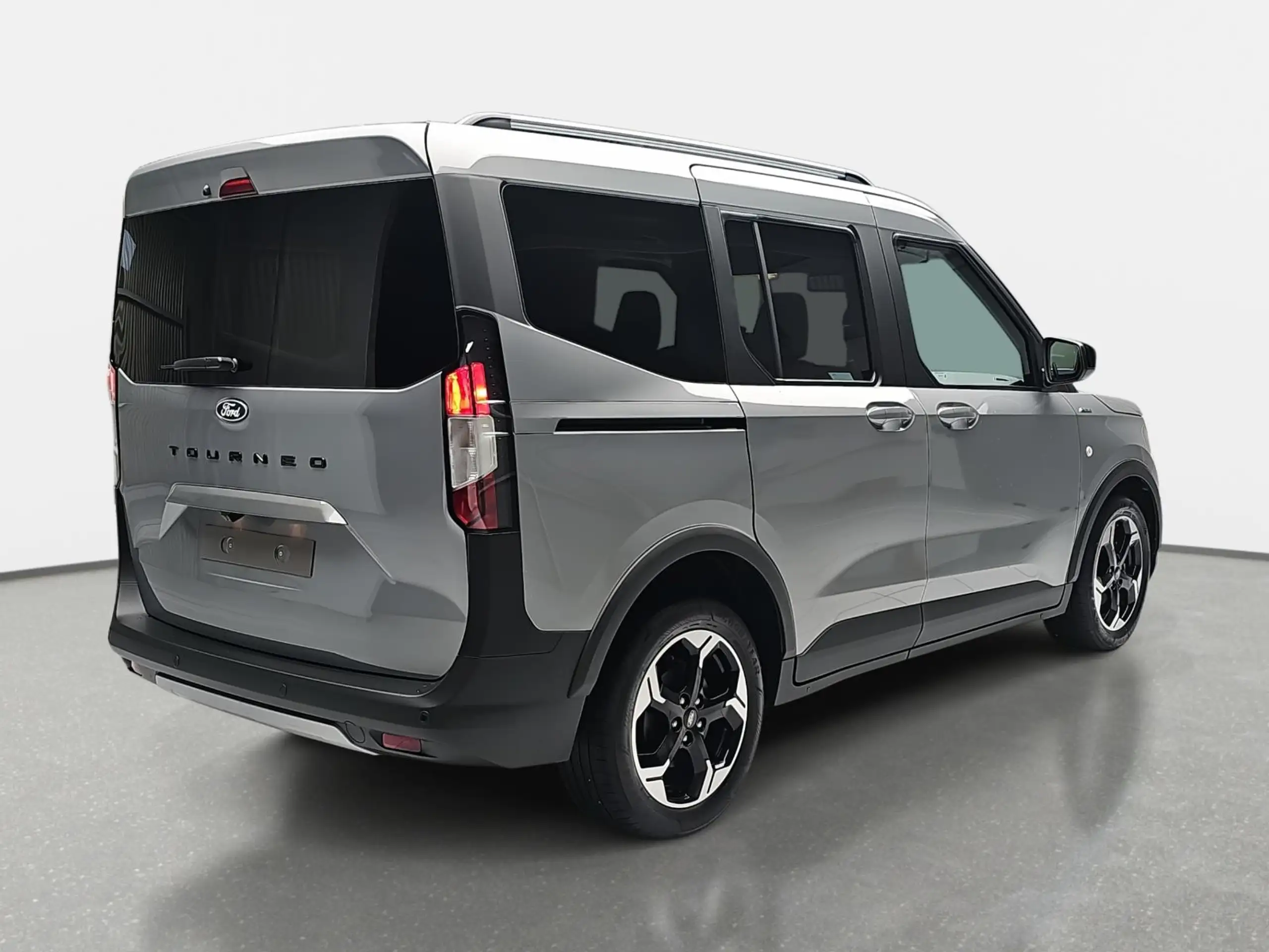 Ford Tourneo Courier 2024