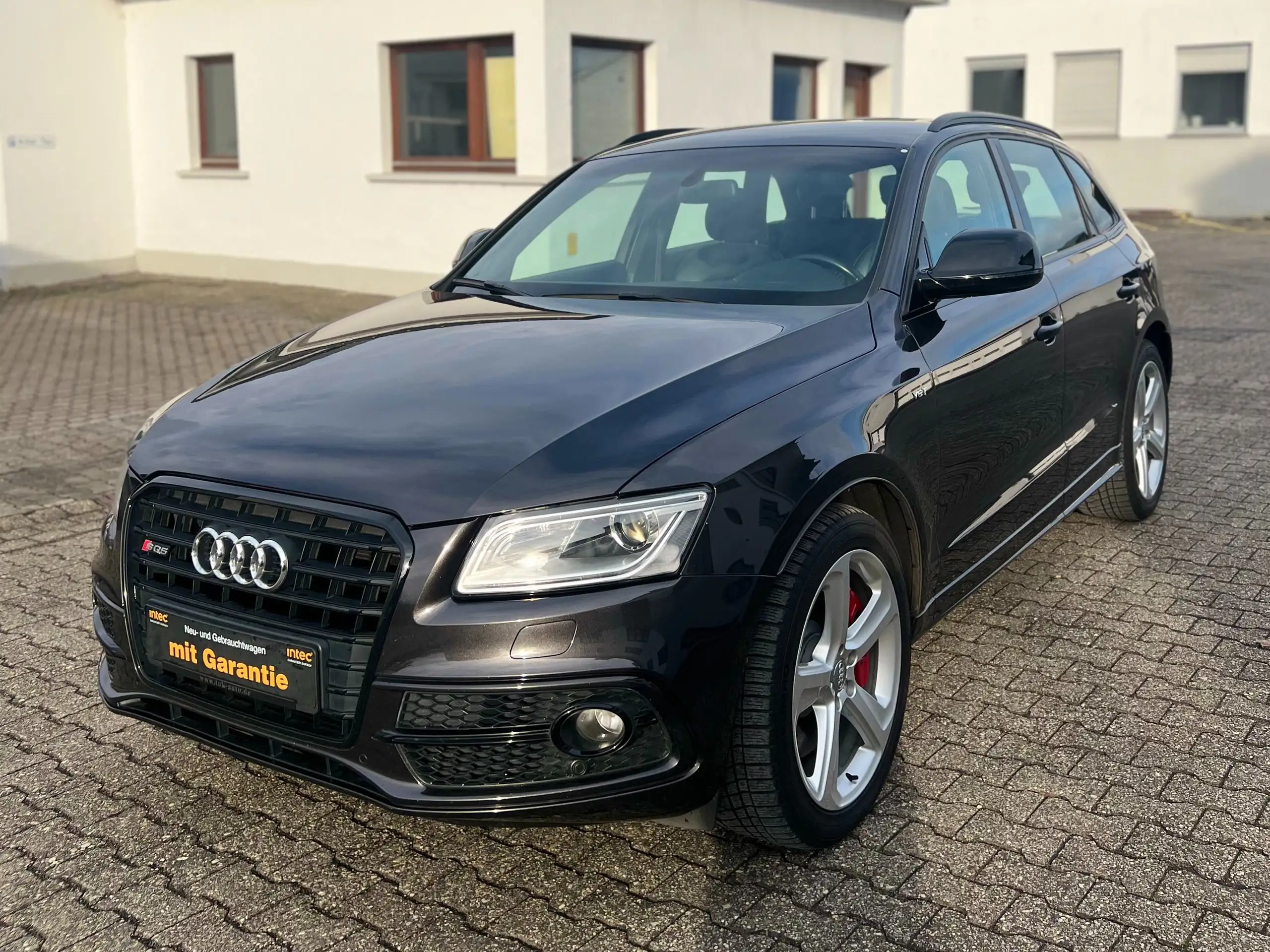 Audi SQ5 2016