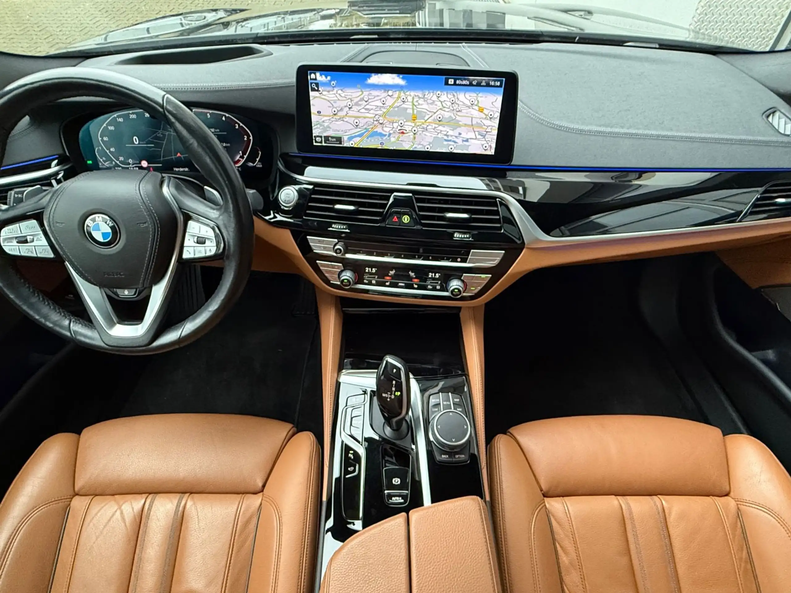 BMW - 520