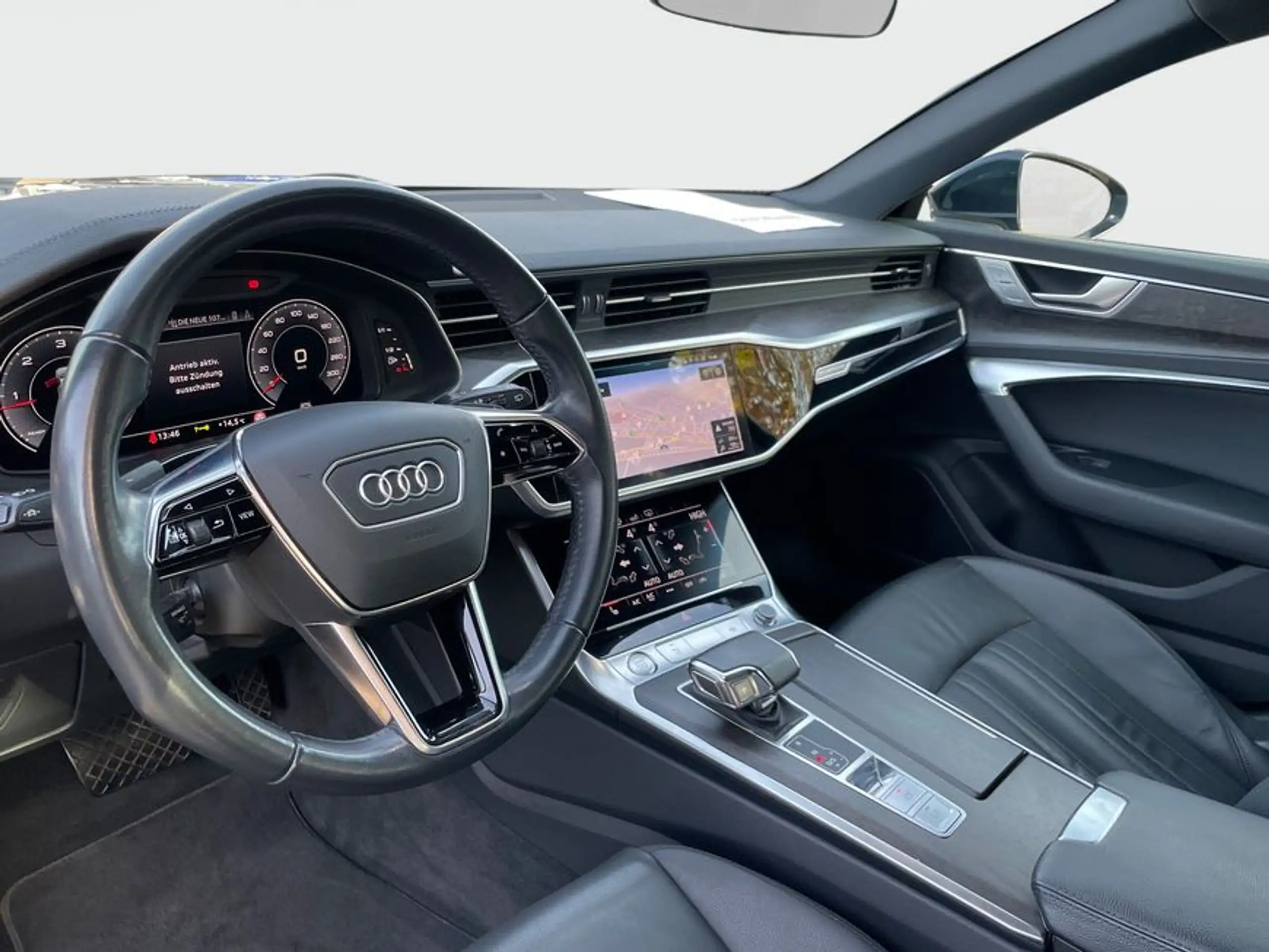 Audi - A6