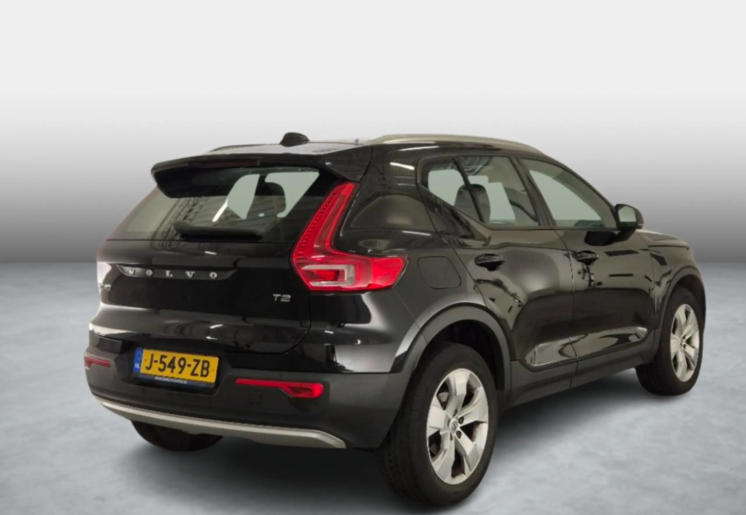 Volvo - XC40