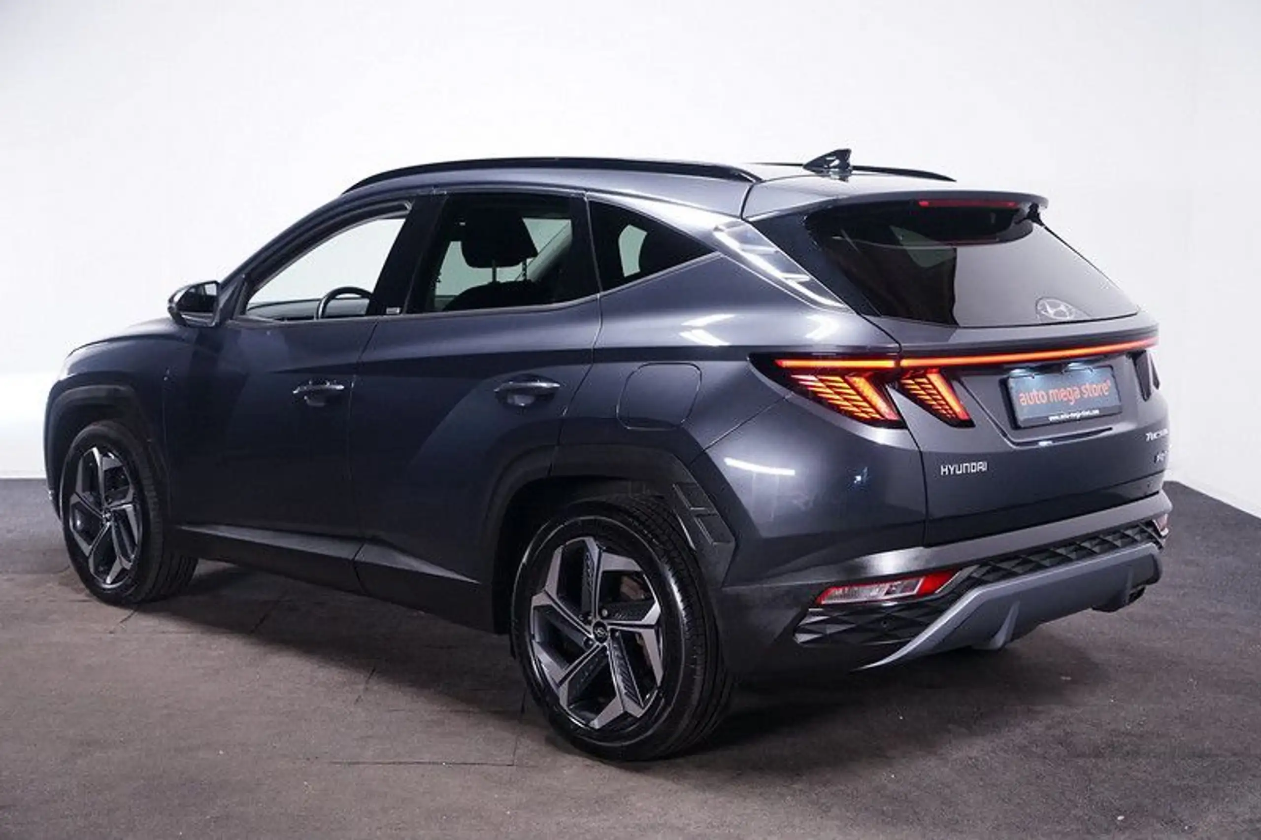 Hyundai - TUCSON