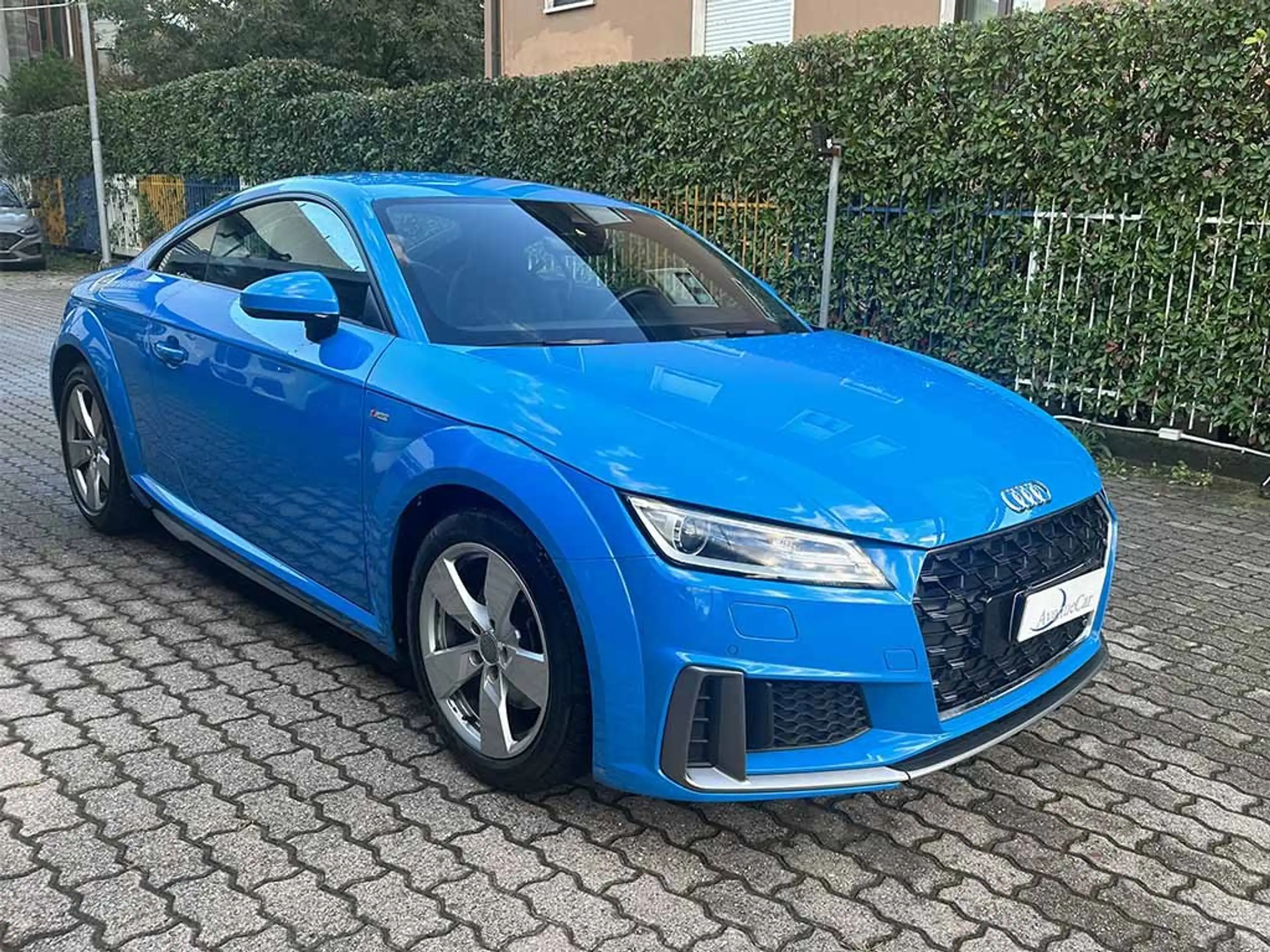 Audi - TT